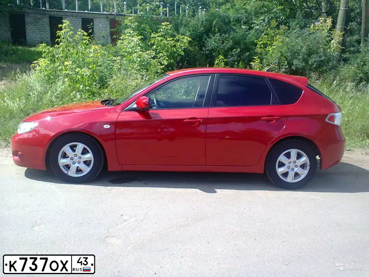 Фото автомобиля SUBARU IMPREZA, 2008 — госномер К737ОХ43. Цвет: Красный