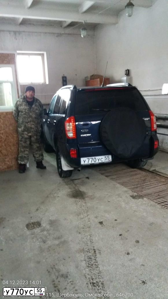 Фото автомобиля CHERY TIGGO, 2014 — госномер У770УС55. Цвет: ТЕМНО-СИНИЙ