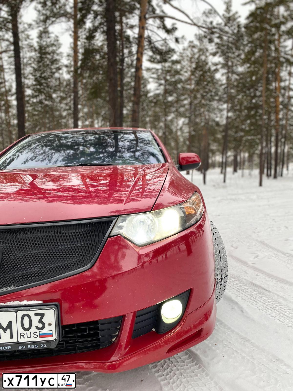 Фото автомобиля MERCEDES-BENZ A180, 2014 — госномер С783РС198. Цвет: голубой