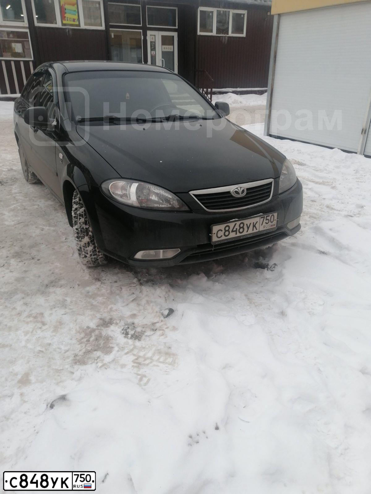 Фото автомобиля DAEWOO GENTRA, 2015 — госномер С848УК750. Цвет: Бледно-Черный