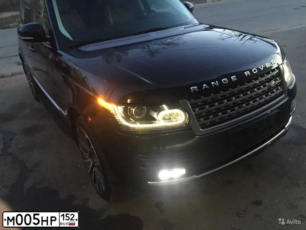 Фото автомобиля LAND ROVER RANGE ROVER, 2013 — госномер С008АМ36. Цвет: ЧЕРНЫЙ