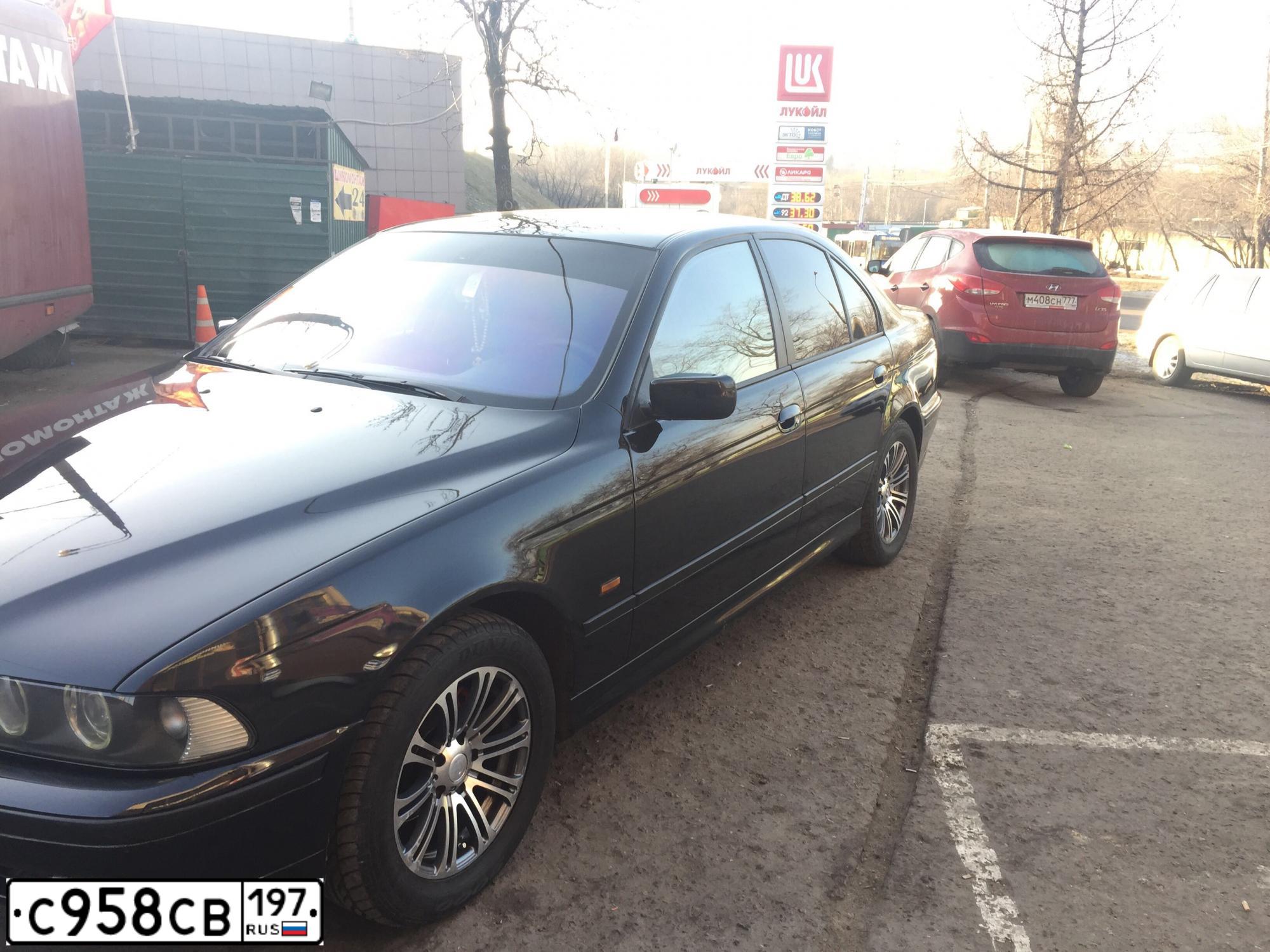 Фото автомобиля MITSUBISHI LANCER, 2005 — госномер С958СВ197. Цвет: СЕРЫЙ