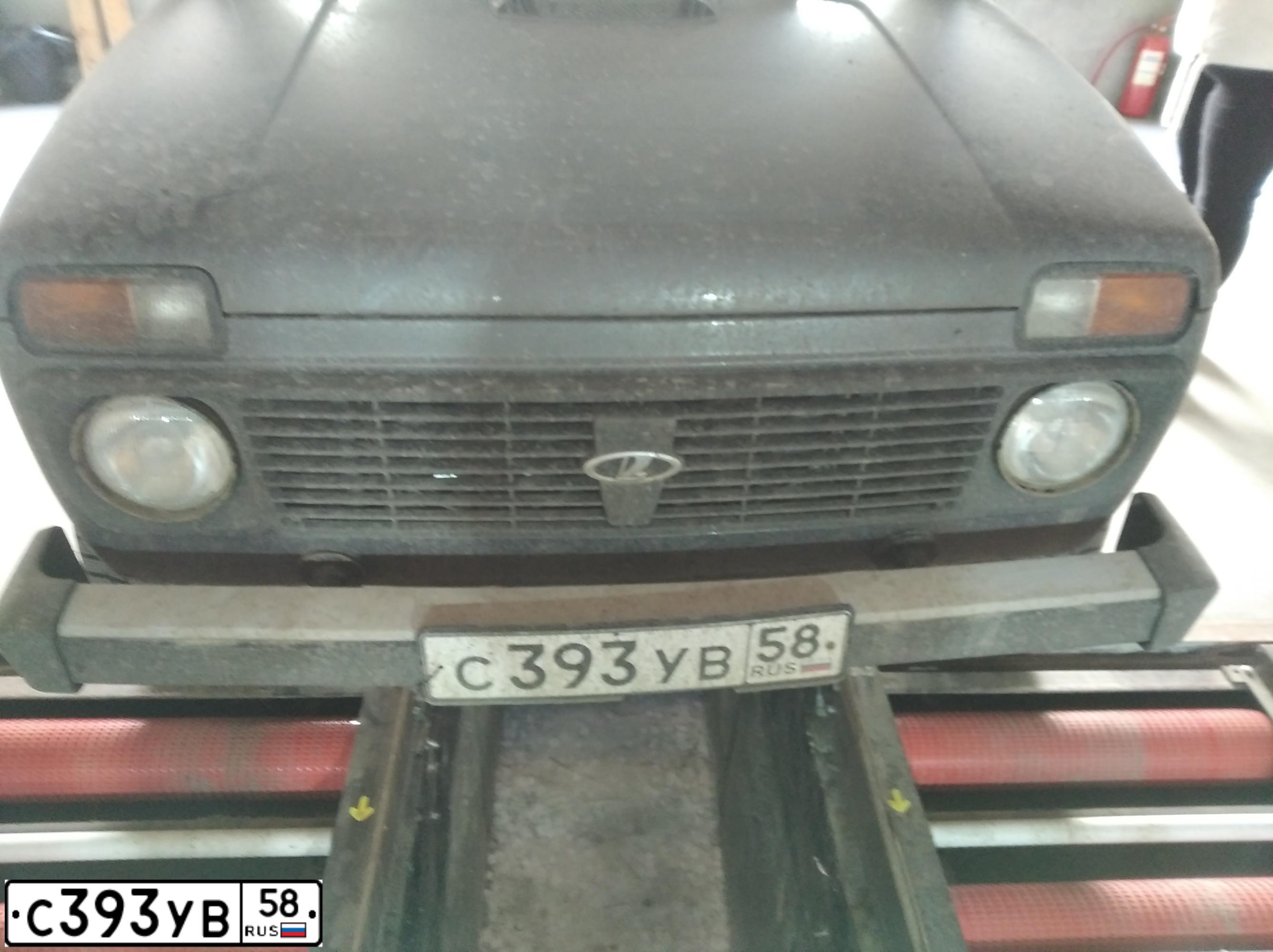 Фото автомобиля LADA 2131 NIVA, 2014 — госномер С393УВ58