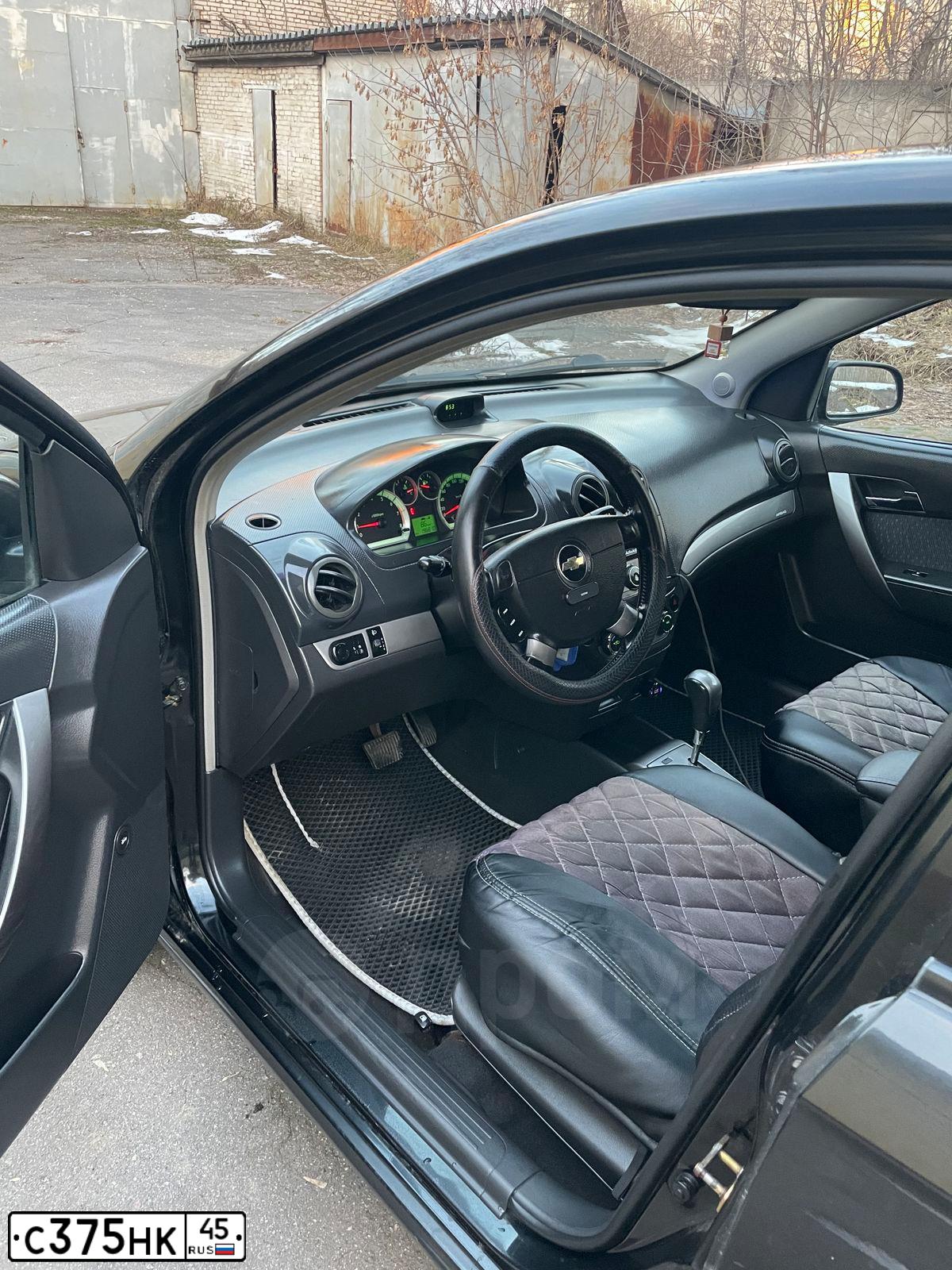 Фото автомобиля CHEVROLET AVEO, 2006 — госномер У933ВС323