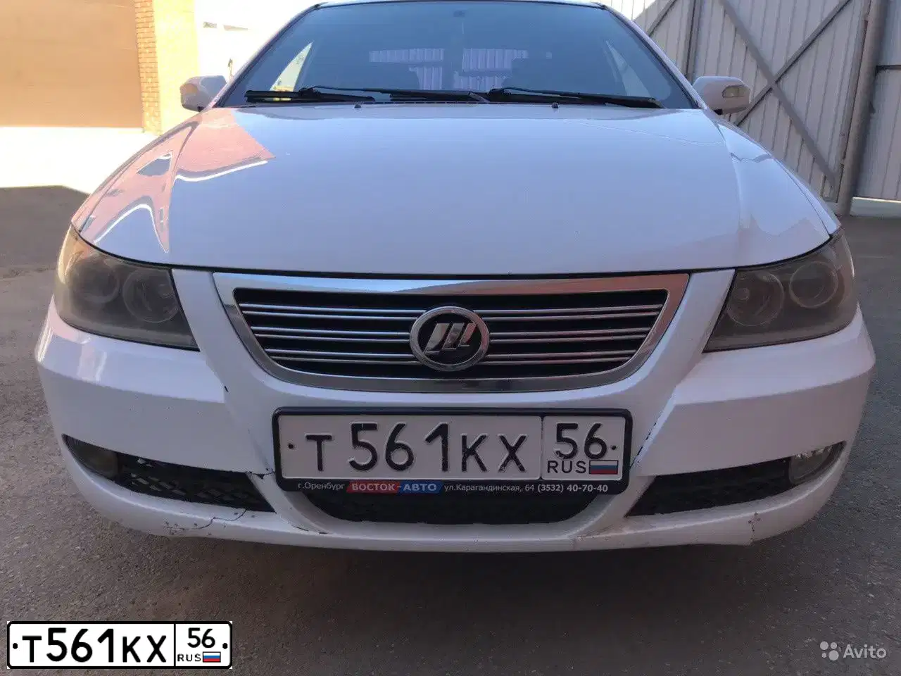 Фото автомобиля LIFAN SOLANO, 2012 — госномер Х640ТМ56. Цвет: Белый