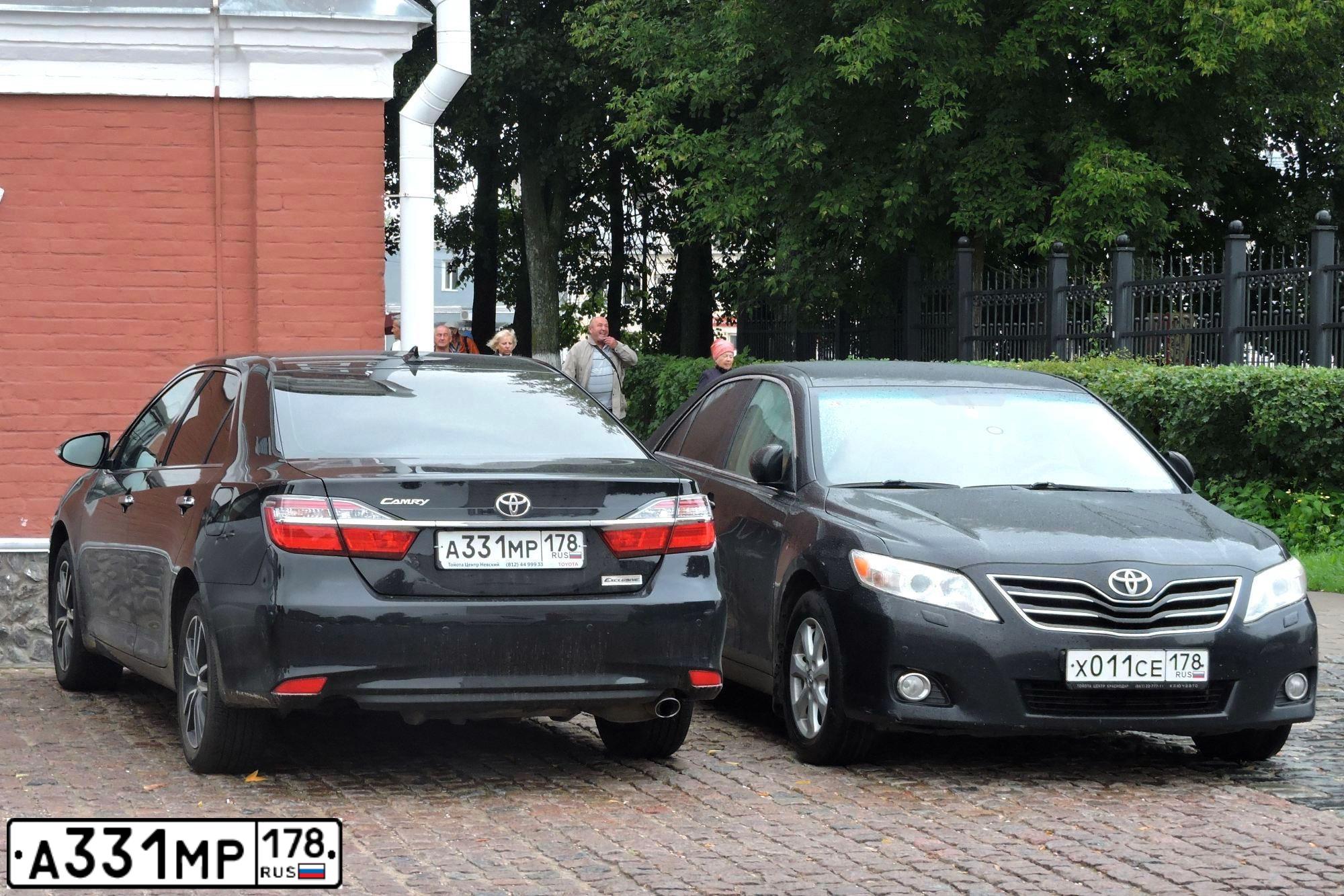 Фото автомобиля TOYOTA CAMRY, 2017 — госномер А331МР178. Цвет: ЧЕРНЫЙ МЕТАЛЛИК
