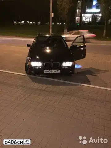 Фото автомобиля BMW SERIE 5, 1998 — госномер О406СМ31. Цвет: ЧЕРНЫЙ