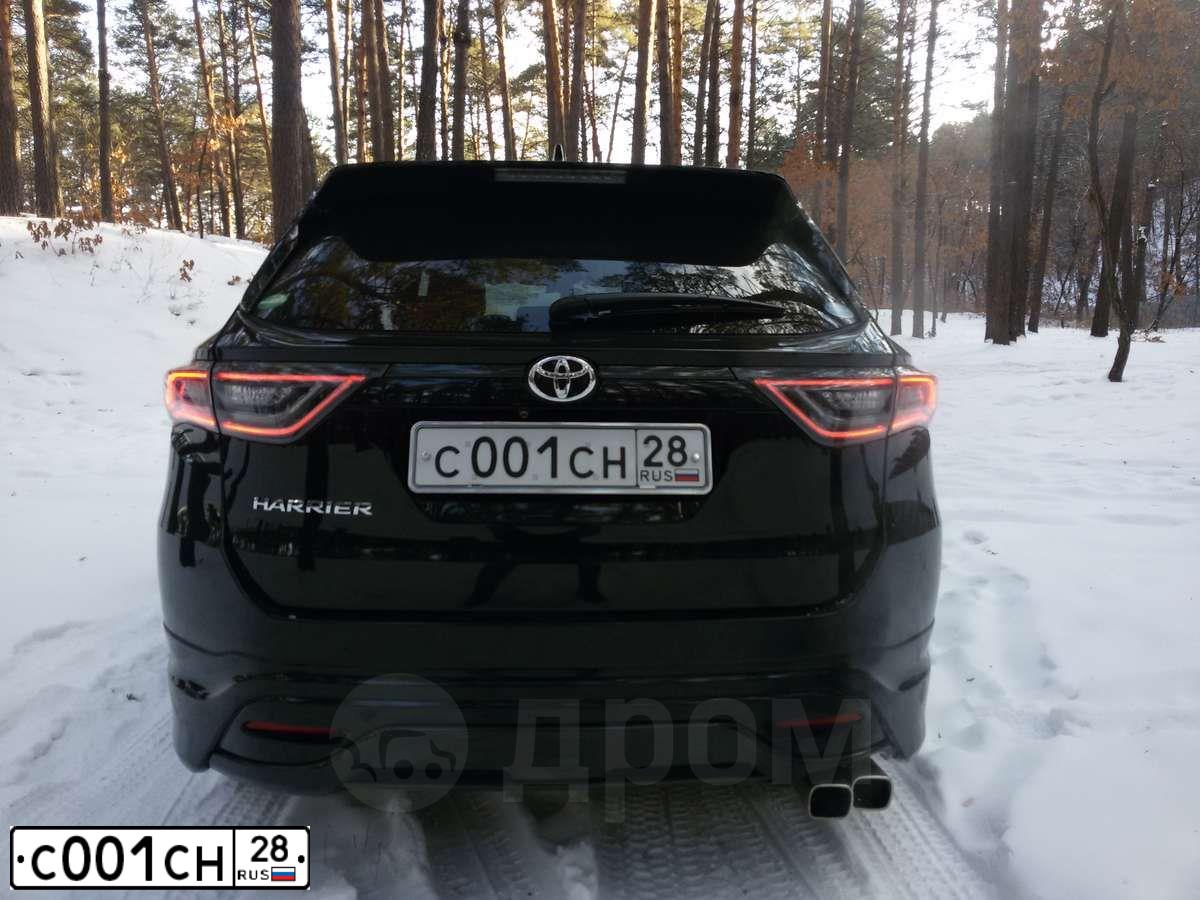 Фото автомобиля LANDROVER RANGE ROVER, 2014 — госномер С001СН28. Цвет: Белый