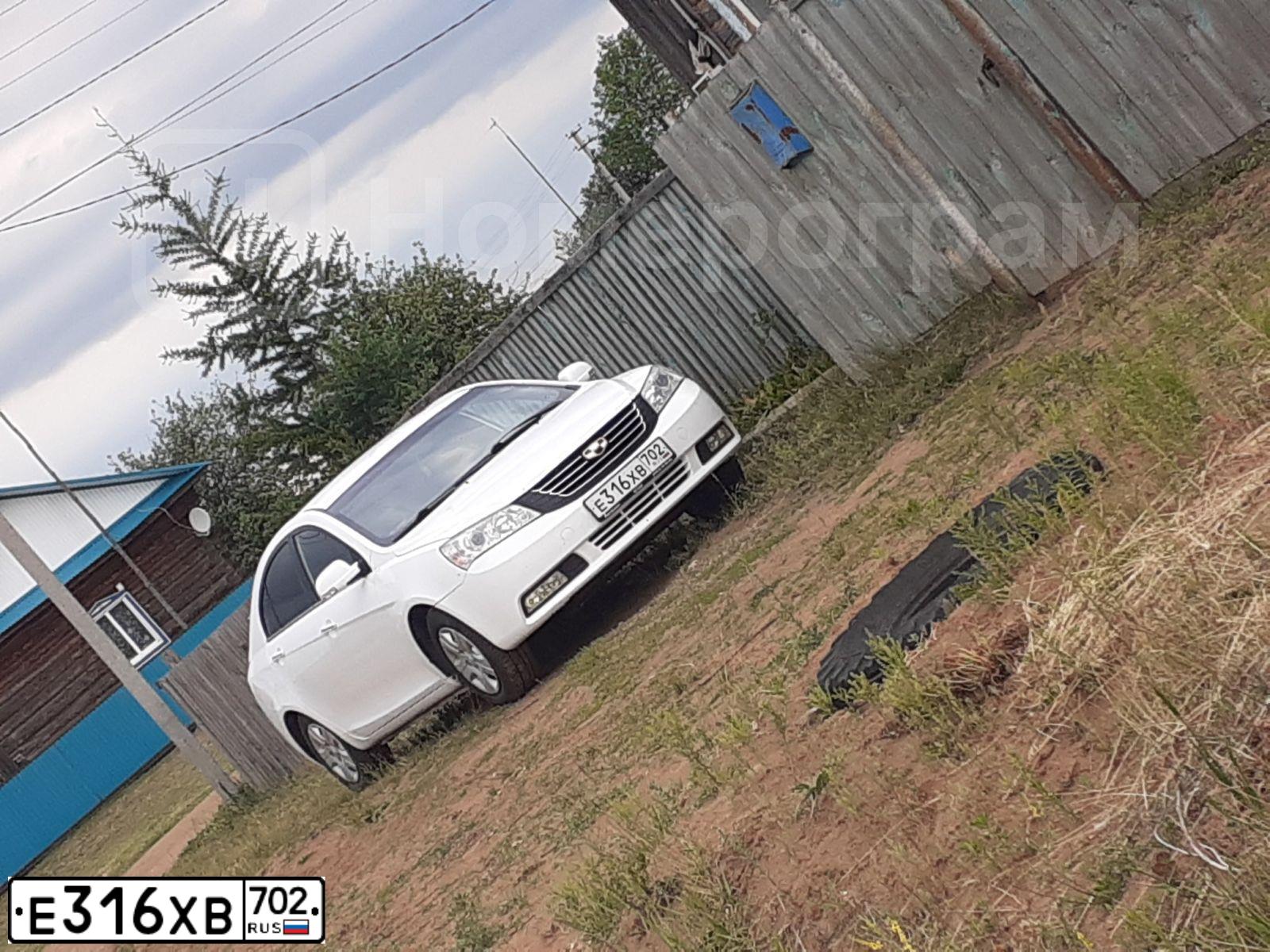 Фото автомобиля GEELY EMGRAND, 2014 — госномер У999ТХ116. Цвет: Белый