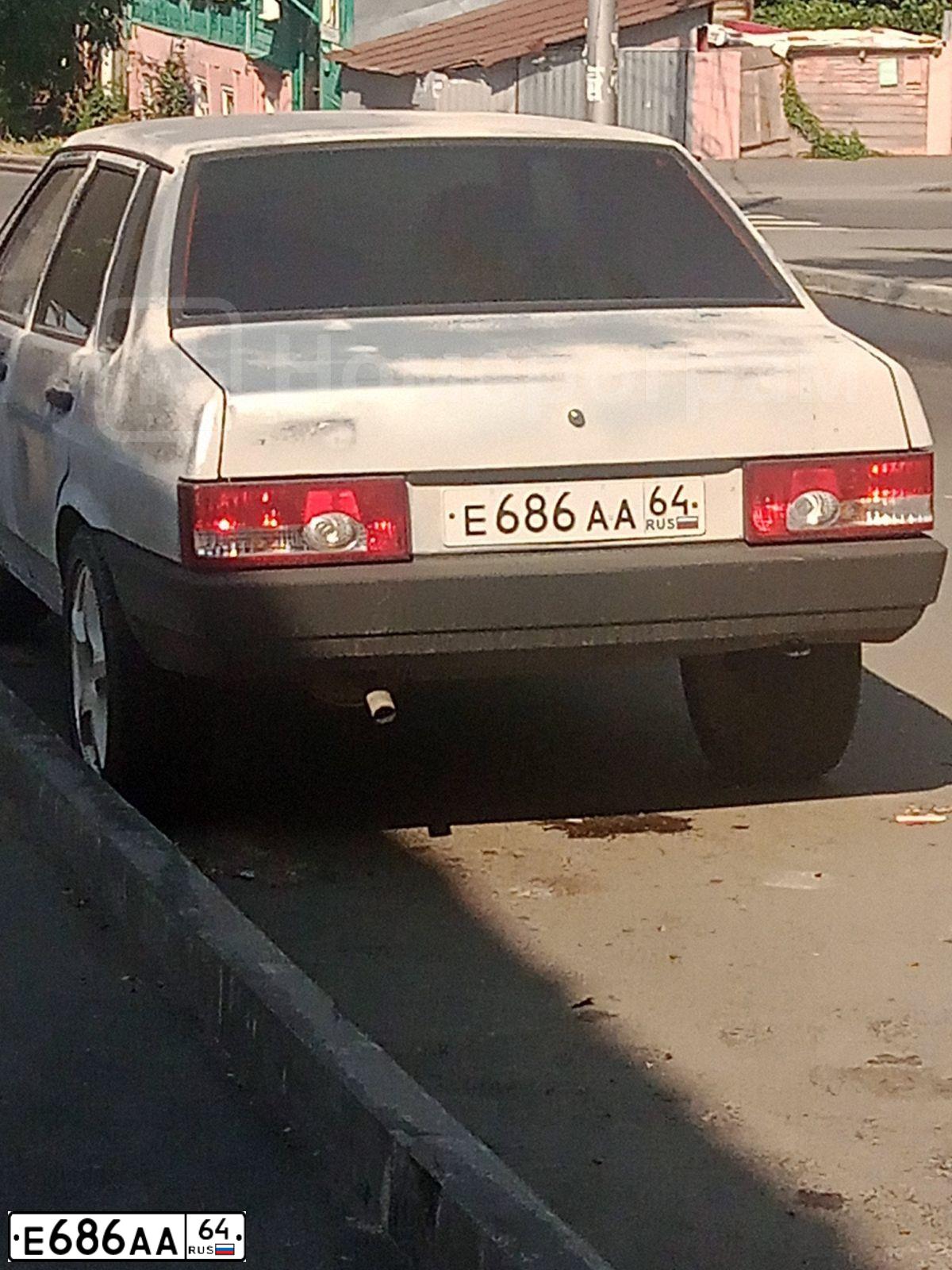 Фото автомобиля LADA 2109 SAMARA, 2001 — госномер Е686АА64. Цвет: СВЕТЛО-СЕРЕБРИСТЫЙ МЕТ.