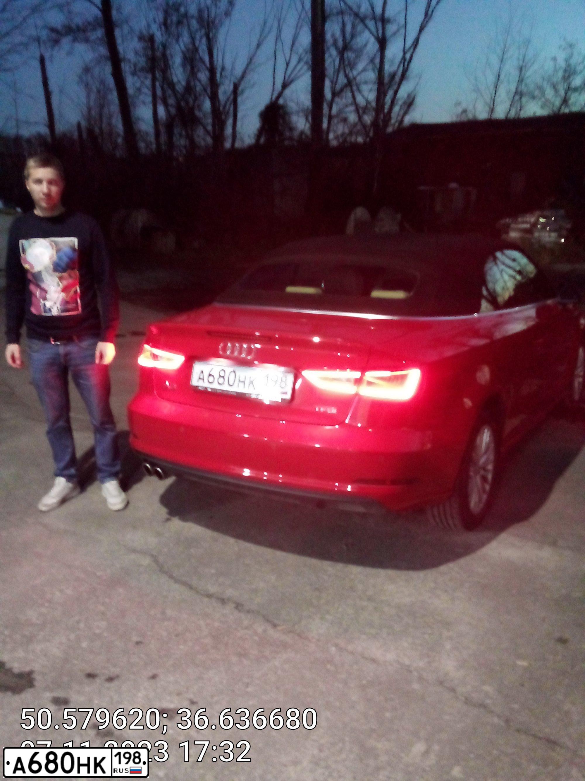 Фото автомобиля АУДИ A3 CABRIOLET, 2016 — госномер Х160НМ31. Цвет: Красный