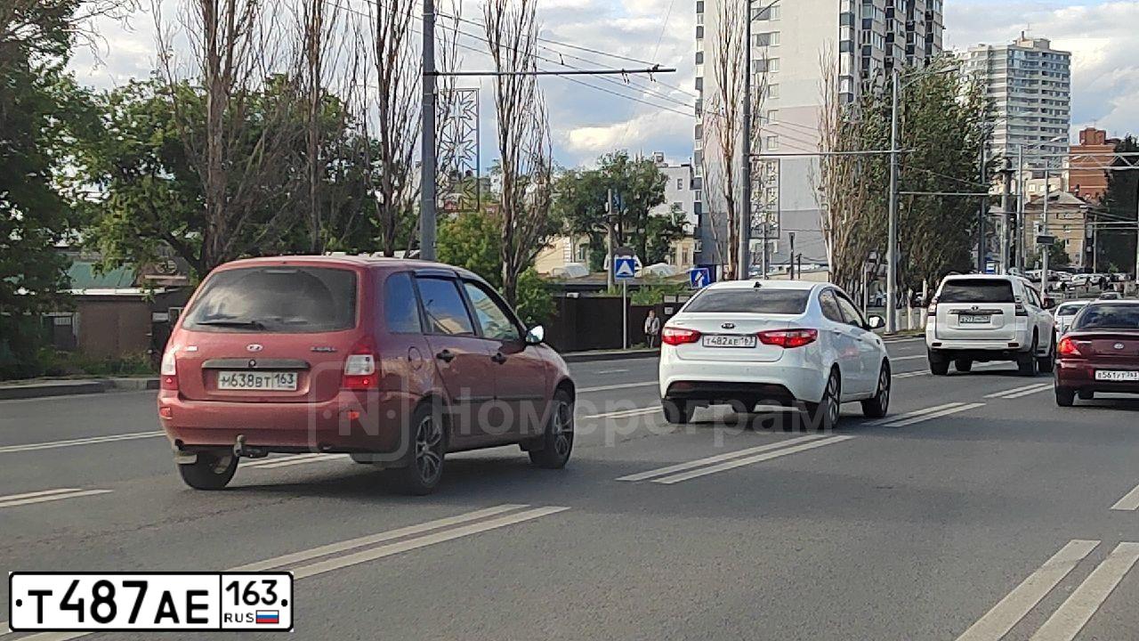 Фото автомобиля CHEVROLET TAHOE, 2012 — госномер О573ЕО977. Цвет: ЧЕРНЫЙ