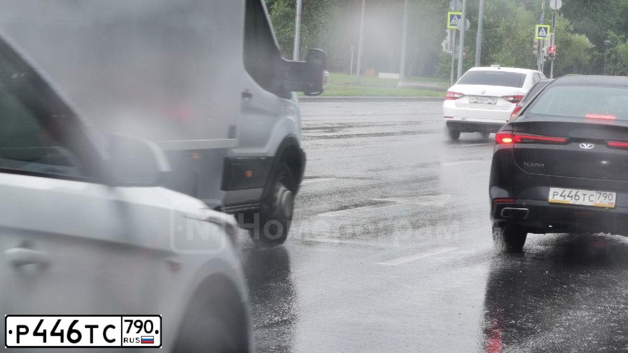 Фото автомобиля KAIYI E5, 2023 — госномер Р446ТС790. Цвет: ЧЕРНЫЙ