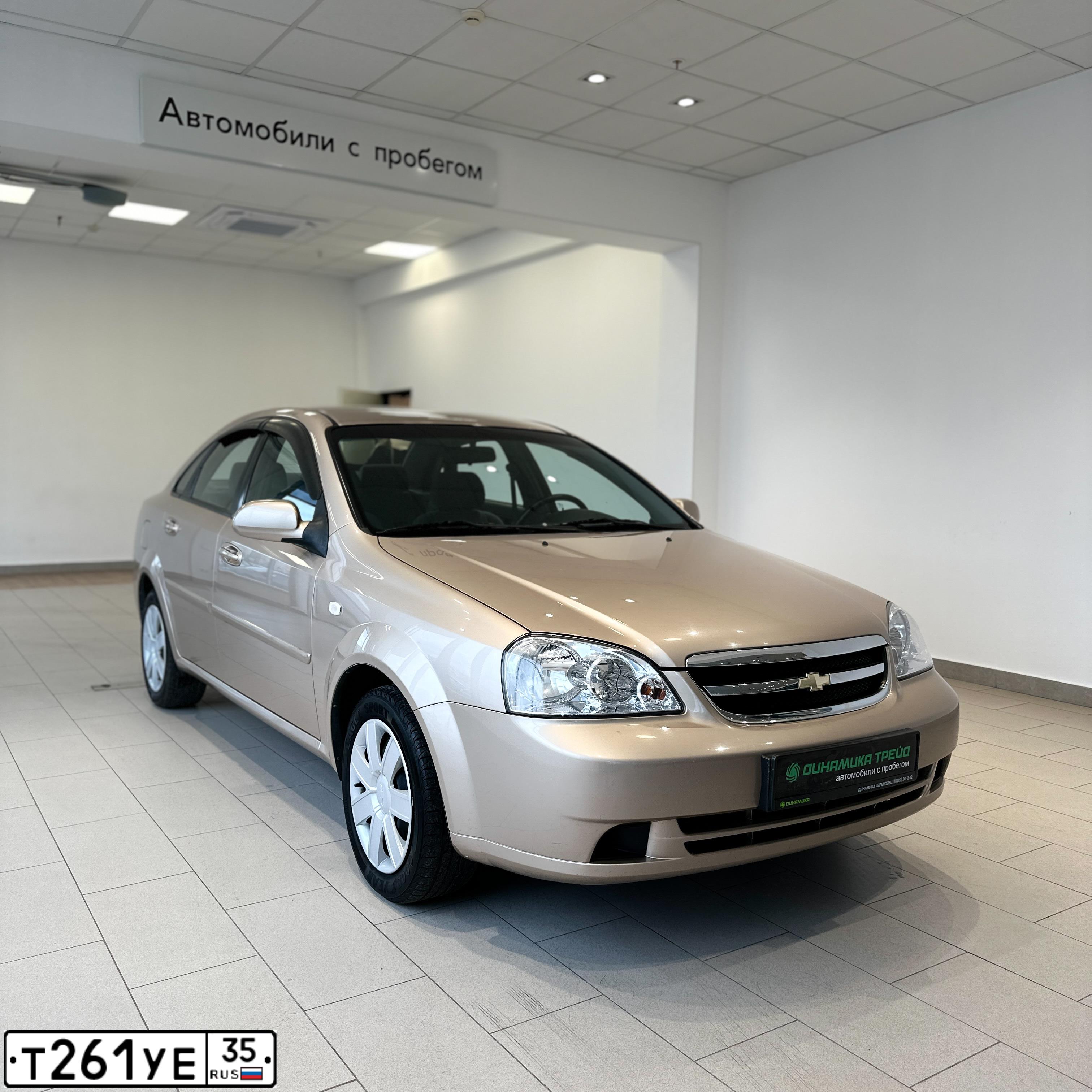 Фото автомобиля CHEVROLET LACETTI, 2008 — госномер М235СХ35. Цвет: БЕЖЕВЫЙ