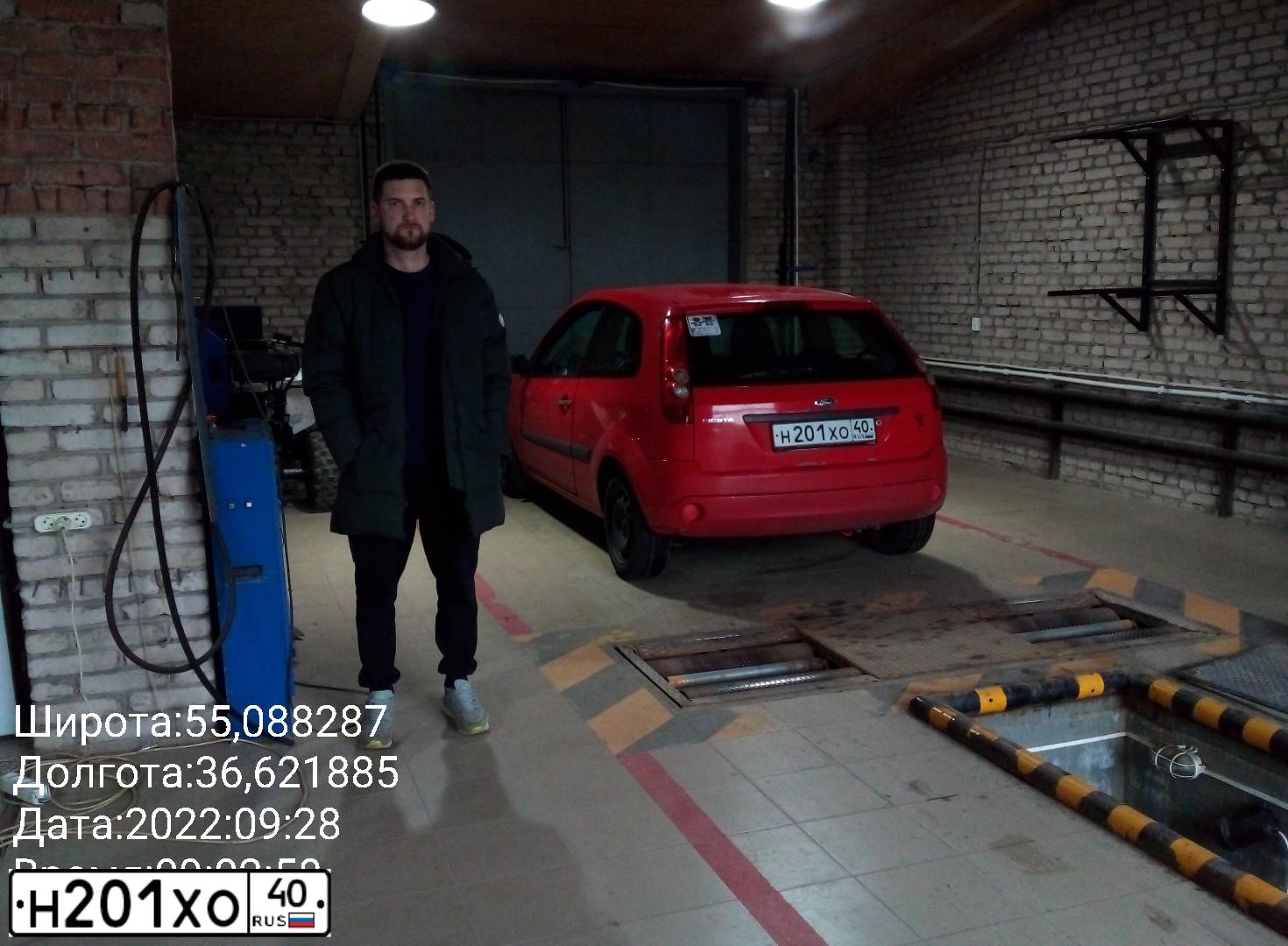 Фото автомобиля FORD FIESTA / ASPIRE, 2007 — госномер Н201ХО40. Цвет: КРАСНЫЙ