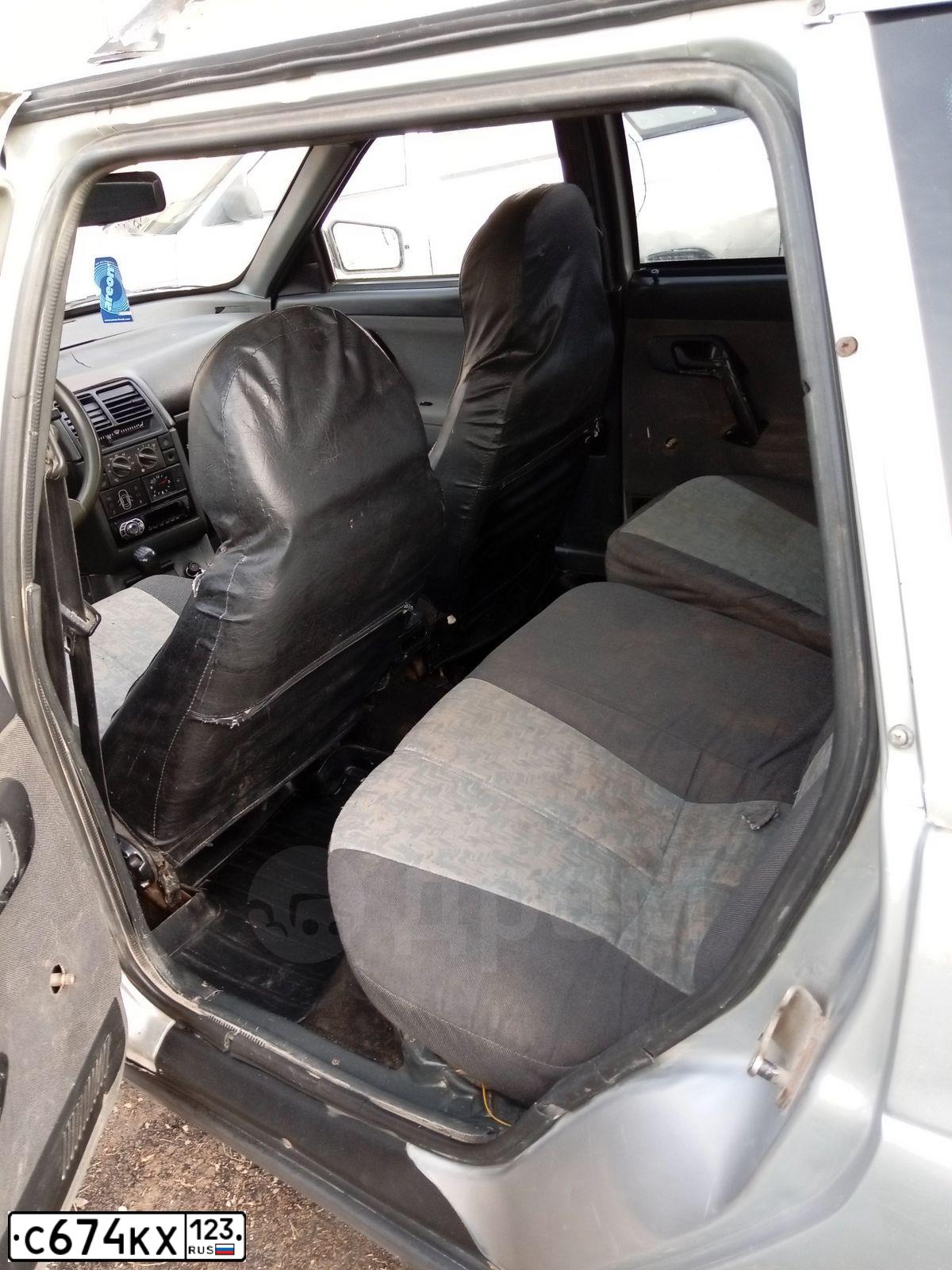 Фото автомобиля LADA 2111, 2002 — госномер Н165УУ93. Цвет: СВЕТЛО-СЕРЕБРИСТЫЙ МЕТАЛЛ