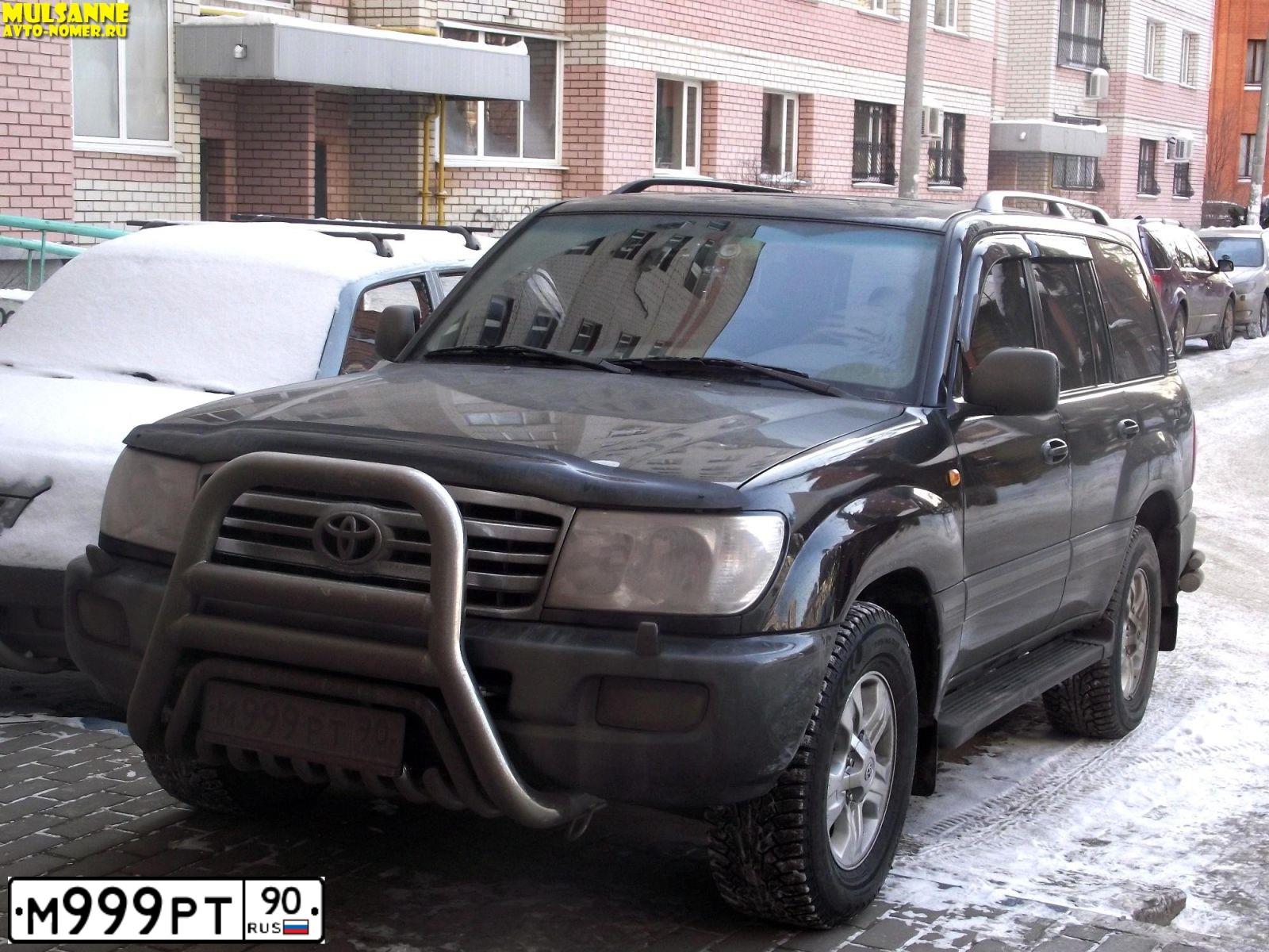 Фото автомобиля ТОЙОТА ЛЕНД КРУЗЕР 100, 2007 — госномер М999РТ90. Цвет: ЧЕРНЫЙ