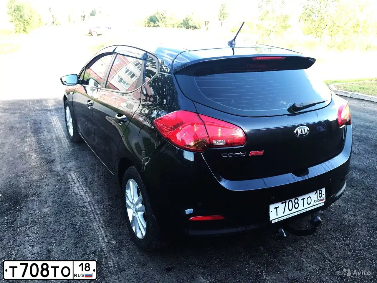 Фото автомобиля KIA CEE'D, 2012 — госномер Т708ТО18. Цвет: ЧЕРНЫЙ ПЕРЛАМУТР