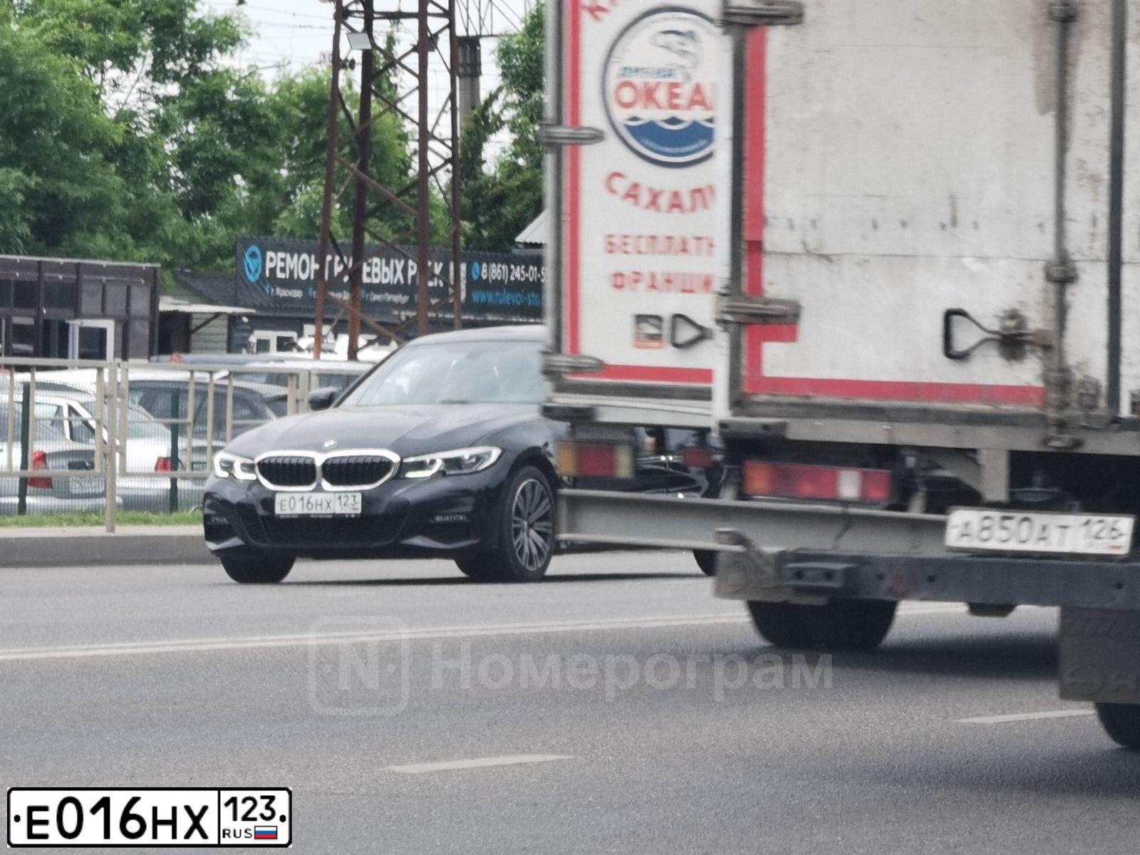 Фото автомобиля BMW SERIE 3, 2014 — госномер С602УА123. Цвет: БЕЛЫЙ МЕТАЛЛИК