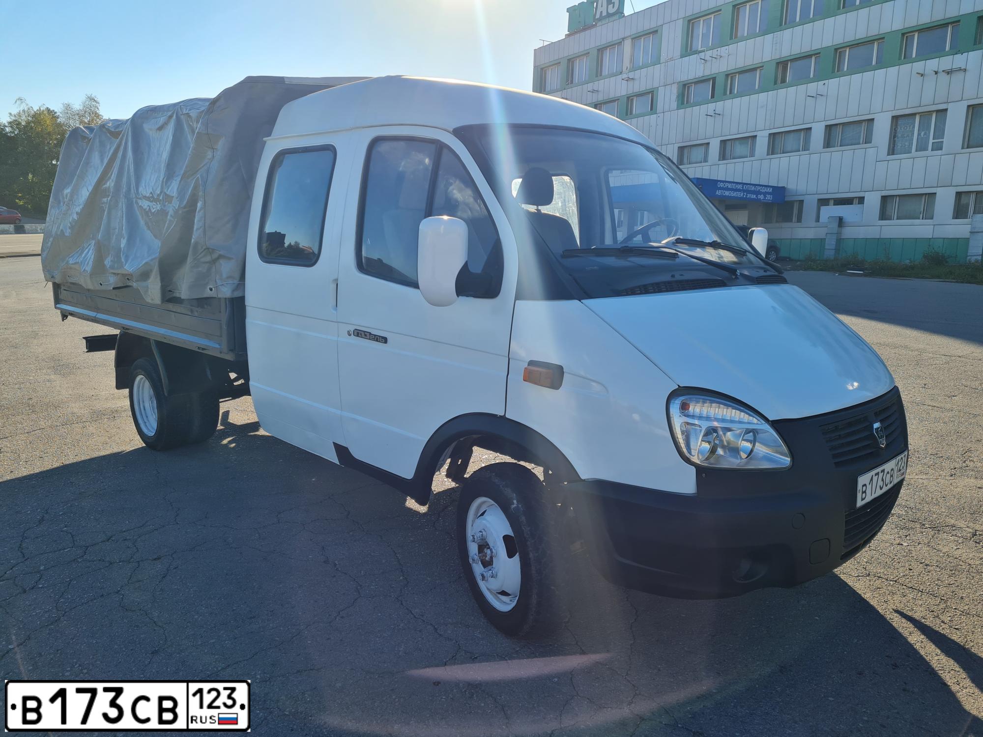 Фото автомобиля GAZ 3302, 2007 — госномер С218ХН73. Цвет: Белый