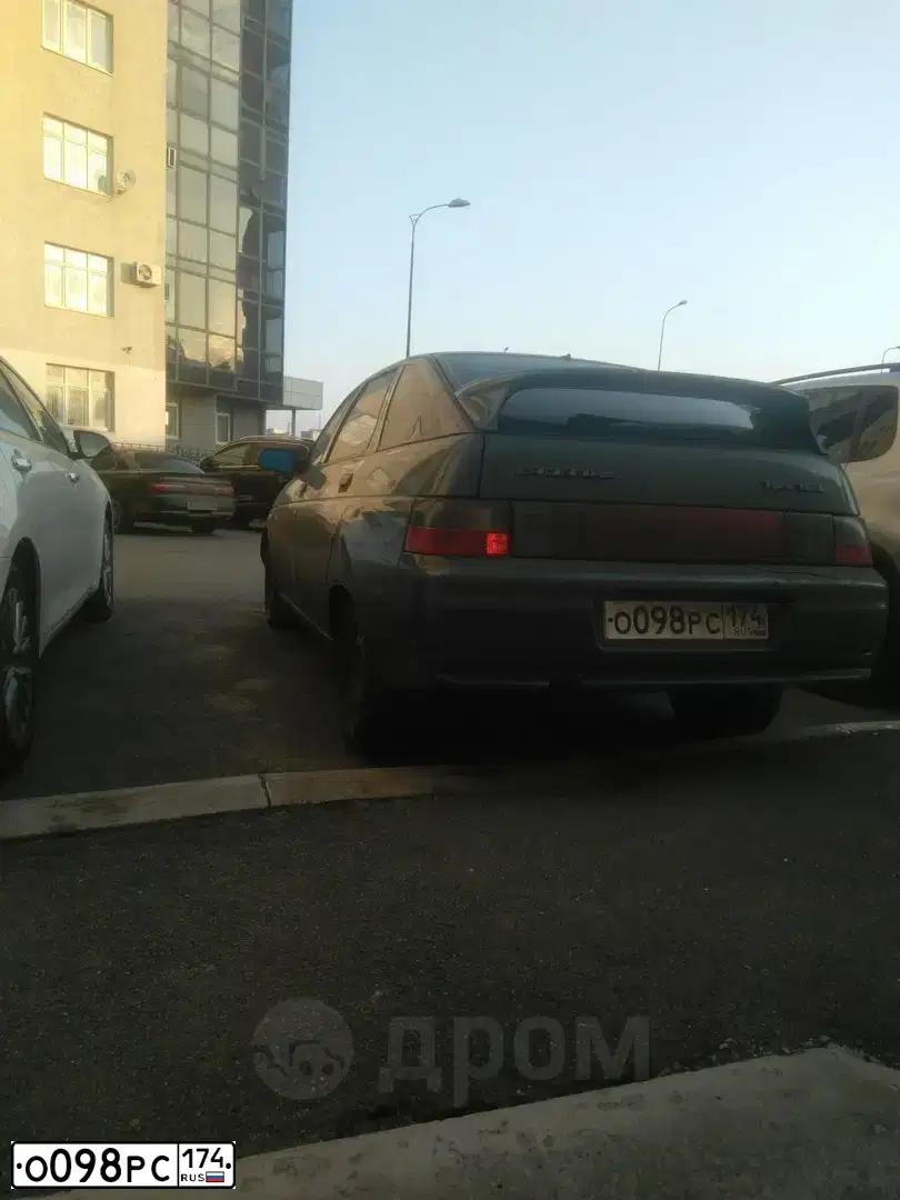 Фото автомобиля LADA 2112, 2006 — госномер Н820ЕУ774. Цвет: СЕРО-СИНЕ-ЗЕЛЕНЫЙ