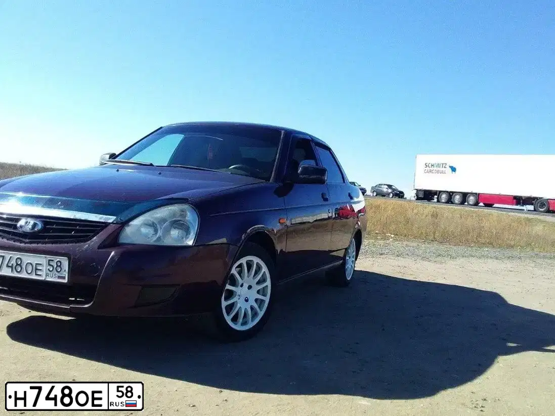 Фото автомобиля LADA 2170 PRIORA, 2008 — госномер К359ХН58. Цвет: ТЕМНО-КРАСНЫЙ