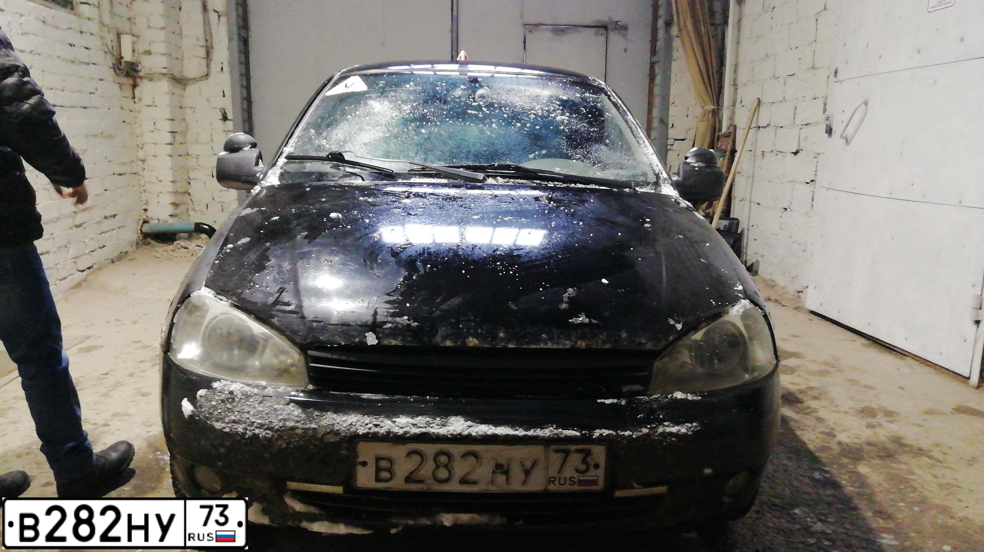 Фото автомобиля LADA 1119 KALINA, 2010 — госномер Е672НН156. Цвет: ЧЕРНЫЙ