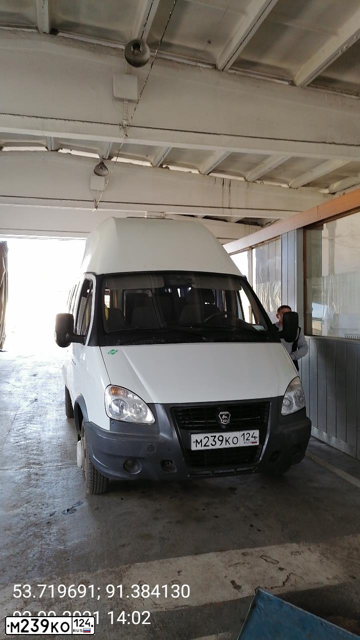 Фото автомобиля GAZ 3221 EL, 2012 — госномер М239КО124. Цвет: Белый