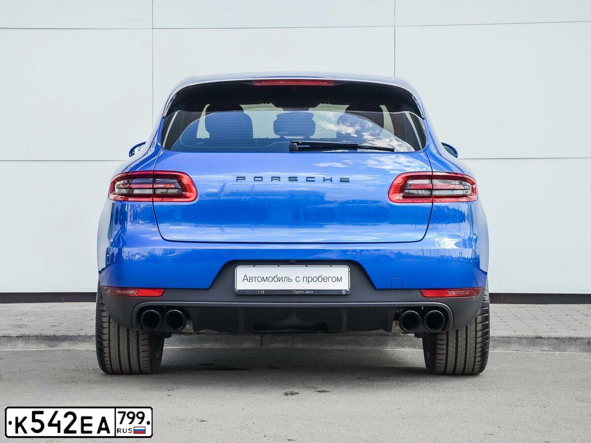 Фото автомобиля PORSCHE MACAN, 2017 — госномер К542ЕА799. Цвет: синий