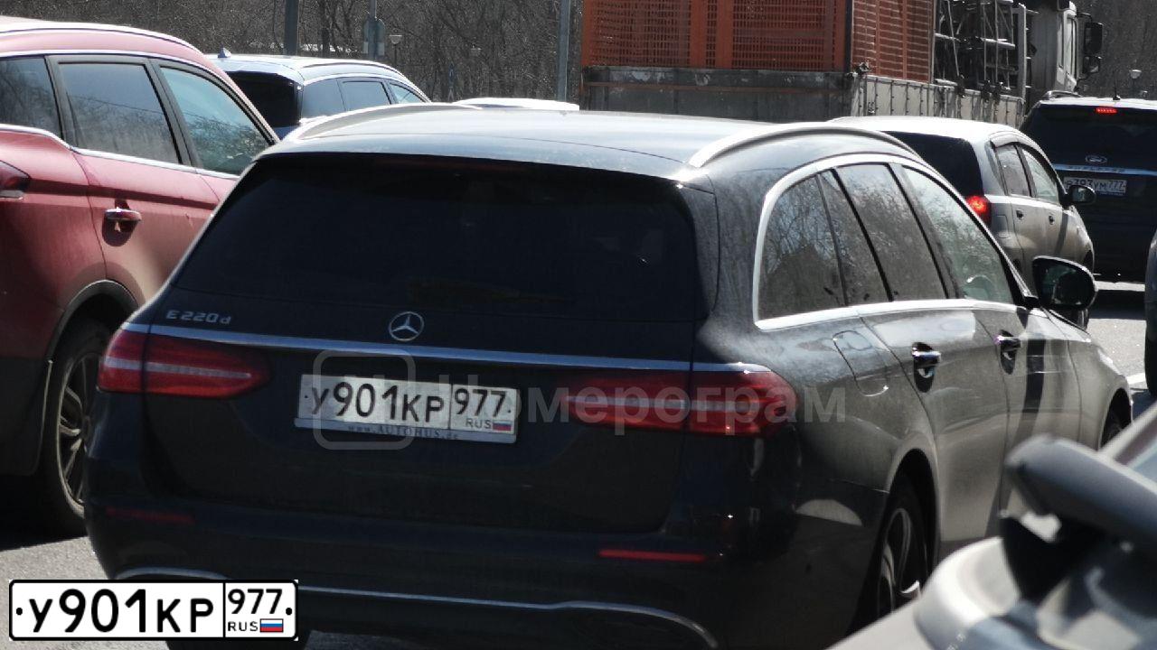 Фото автомобиля MERCEDES-BENZ E220, 2019 — госномер Х655РЕ37. Цвет: ЧЕРНЫЙ