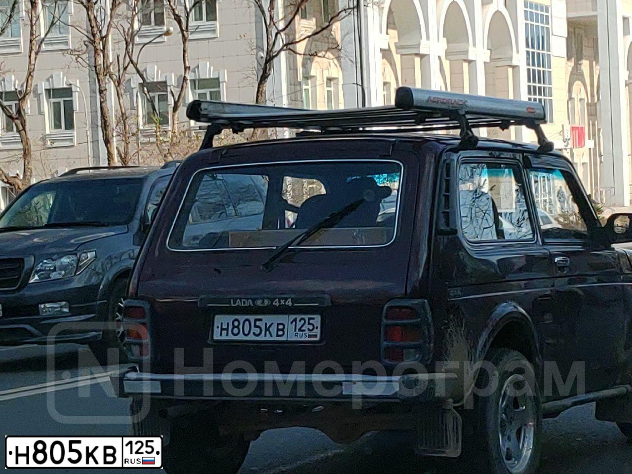 Фото автомобиля LADA 2121 NIVA, 2010 — госномер М900ВУ44. Цвет: Сине-зеленый