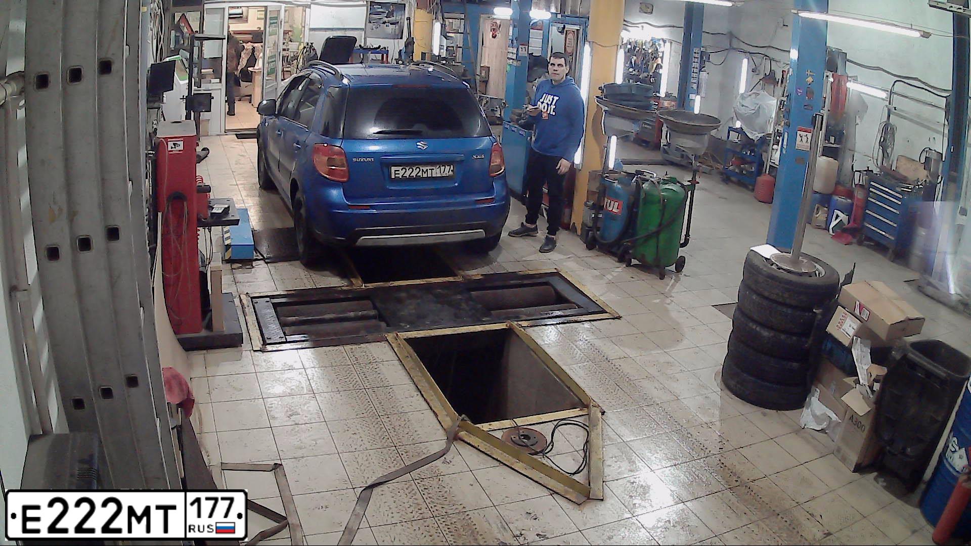 Фото автомобиля HYUNDAI GETZ, 2005 — госномер Н555ЕТ123. Цвет: СЕРЕБРИСТЫЙ