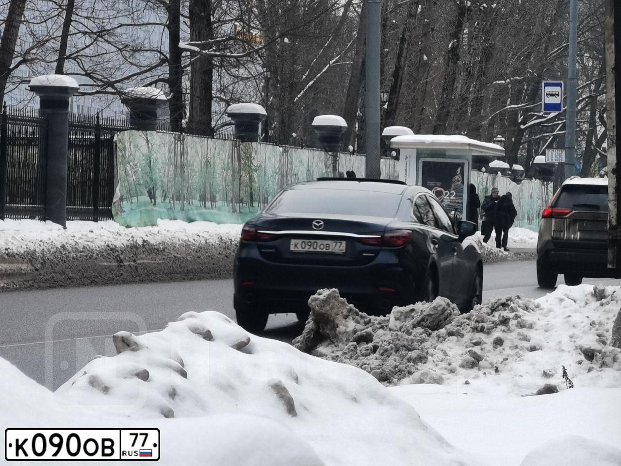 Фото автомобиля MAZDA 6, 2012 — госномер К090ОВ77. Цвет: ТЕМНО-СЕРЫЙ