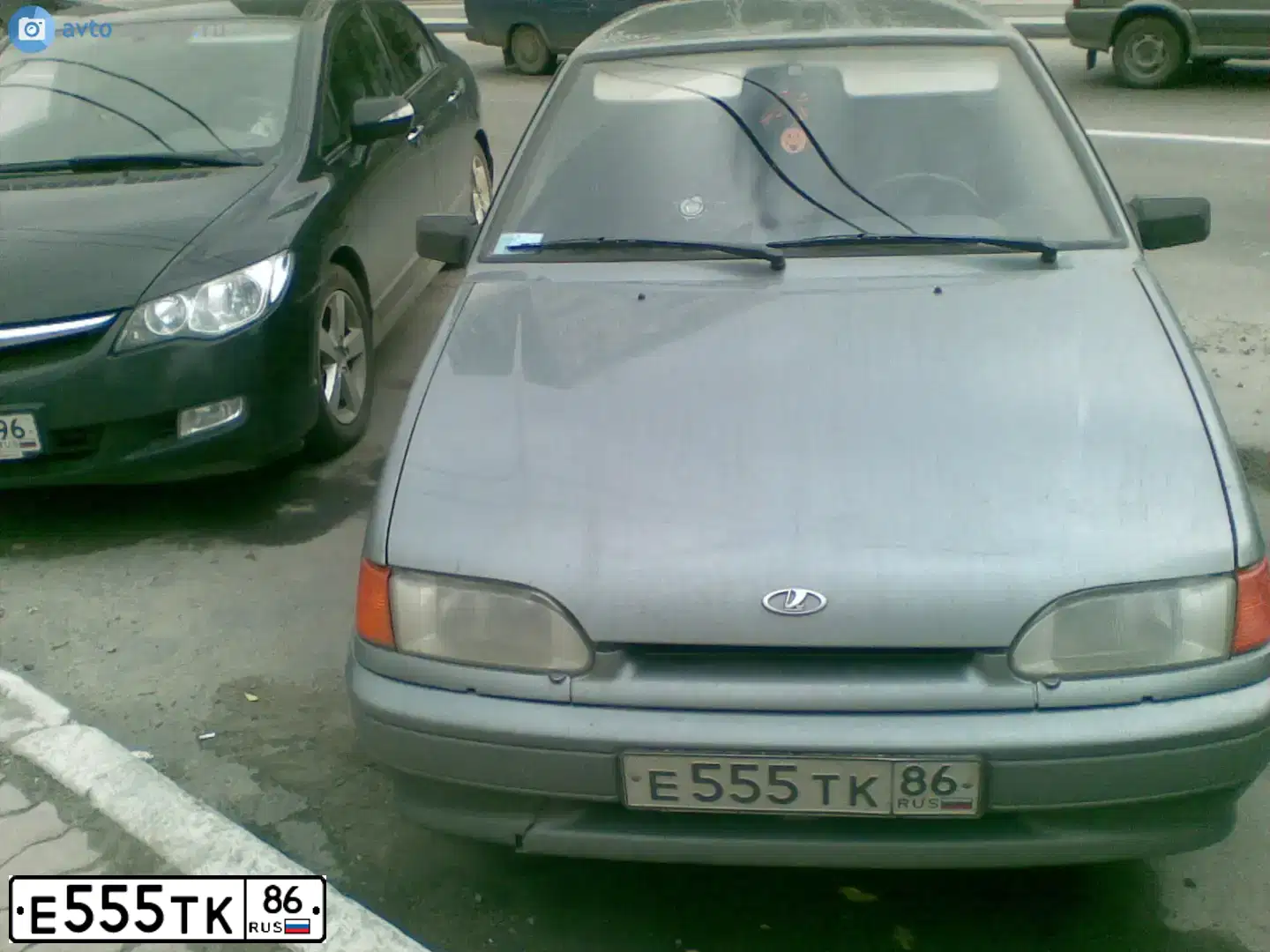 Фото автомобиля LADA 2114 SAMARA, 2005 — госномер Е555ТК86. Цвет: СЕРО-ЗЕЛЕНЫЙ