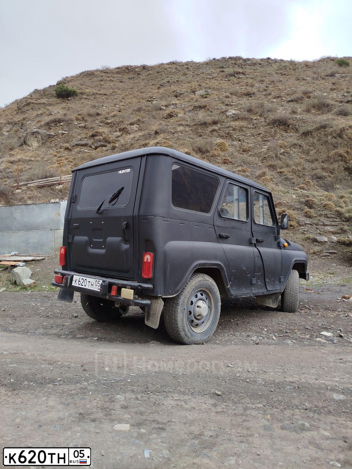 Фото автомобиля UAZ 3151 / HUNTER, 2010 — госномер К620ТН05. Цвет: АВАНТЮРИН МЕТАЛЛИК