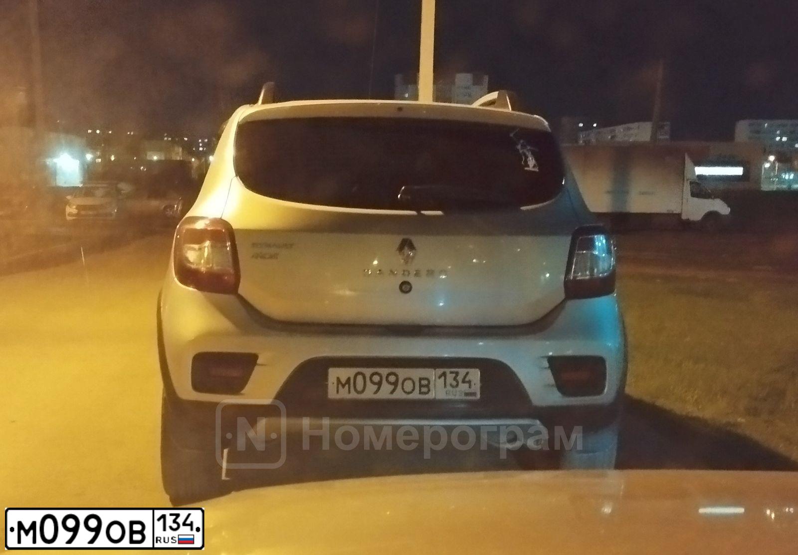 Фото автомобиля RENAULT SANDERO, 2017 — госномер М099ОВ134. Цвет: СВЕТЛО-СЕРЫЙ
