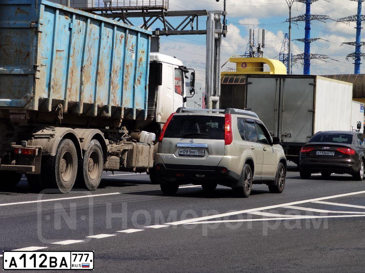 Фото автомобиля KIA SORENTO, 2008 — госномер В674ТК123. Цвет: ЧЕРНЫЙ ГРАФИТ