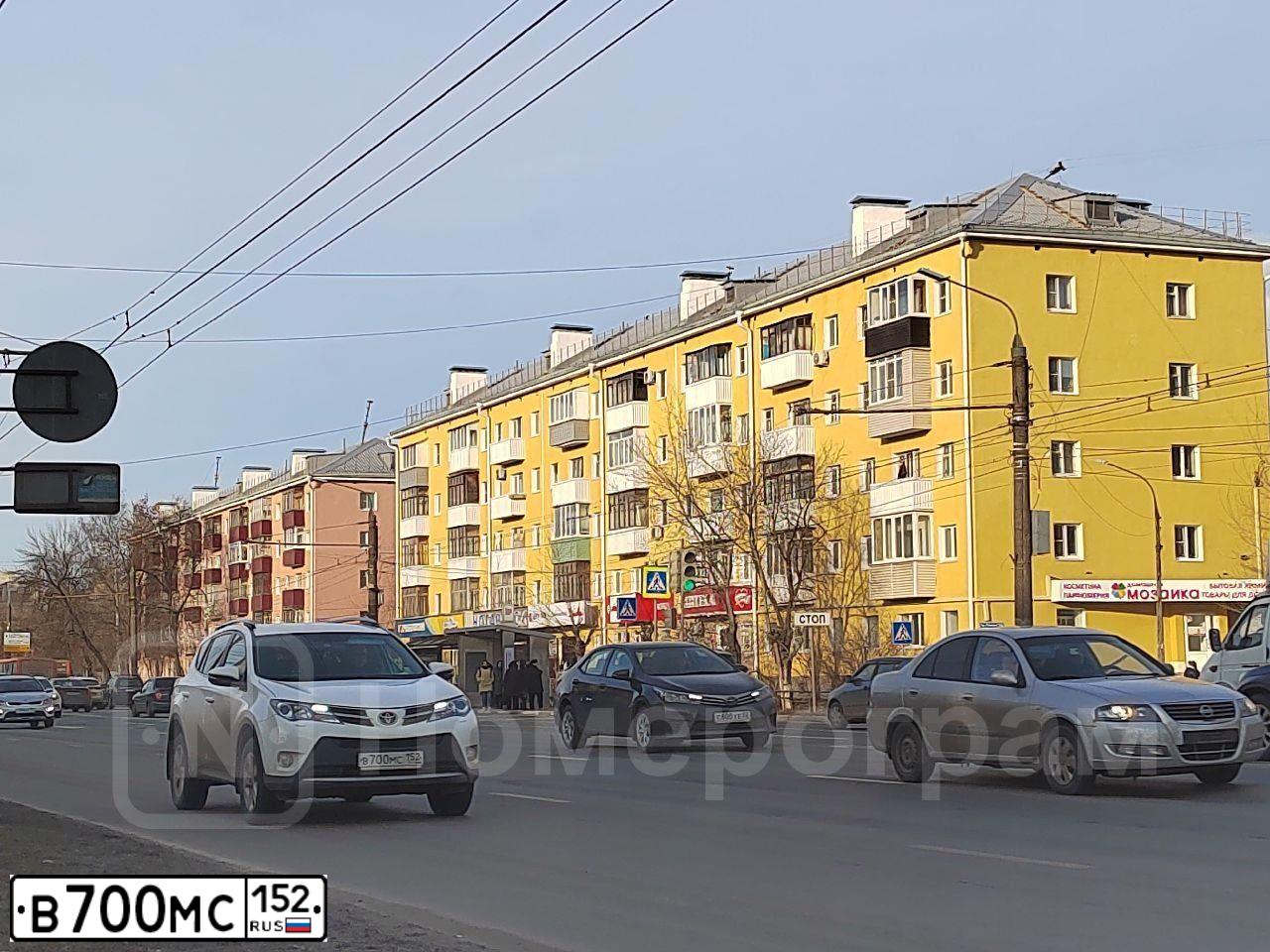 Фото автомобиля LADA 2172 PRIORA, 2010 — госномер В700МС152. Цвет: Белый
