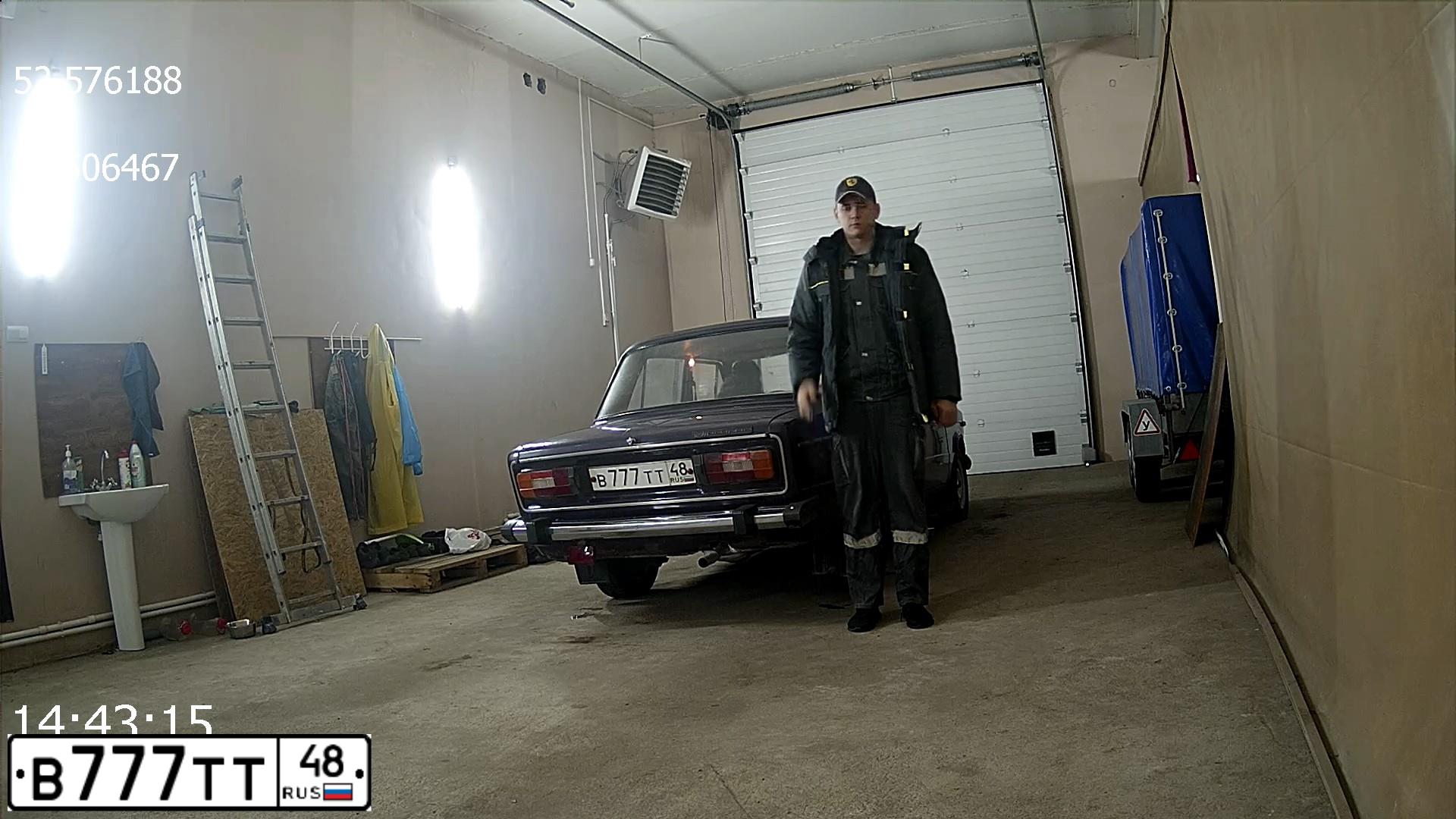 Фото автомобиля LADA 2106, 2000 — госномер В777ТТ48. Цвет: ФИОЛЕТОВЫЙ