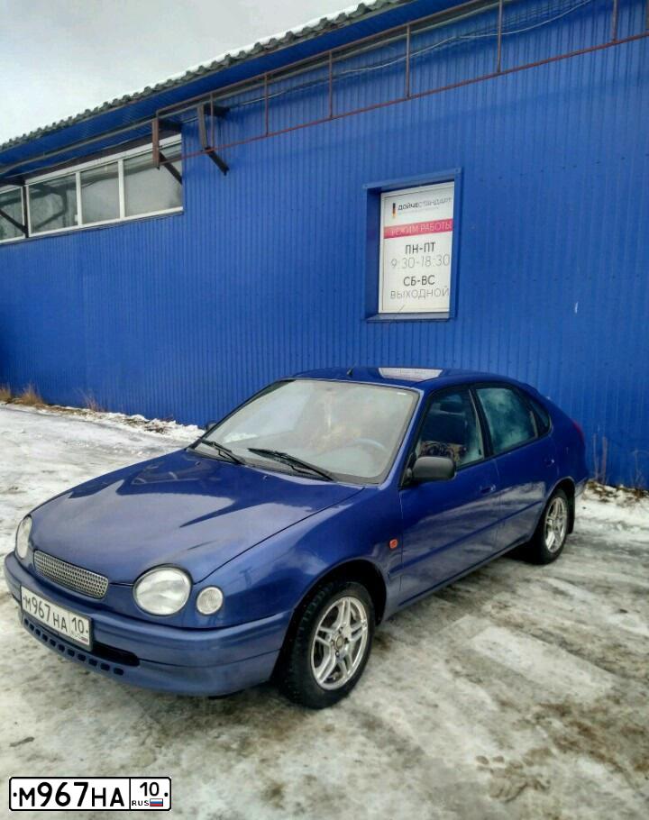 Фото автомобиля TOYOTA COROLLA, 1999 — госномер К309АУ53. Цвет: синий