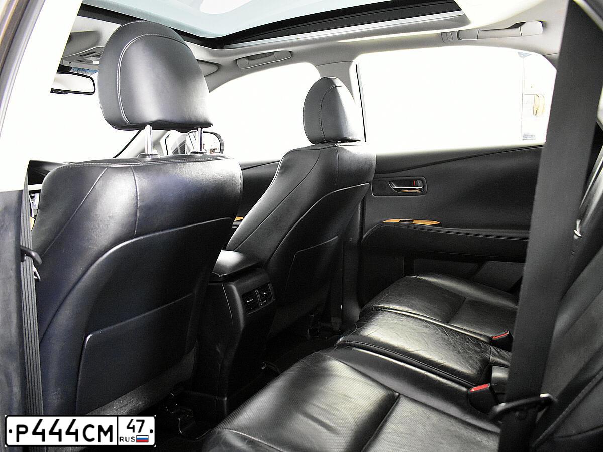 Фото автомобиля VOLKSWAGEN TOUAREG, 2004 — госномер О599РУ152. Цвет: ЧЕРНЫЙ