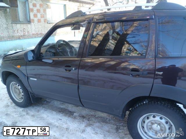 Фото автомобиля CHEVROLET NIVA, 2010 — госномер Е727ТР58