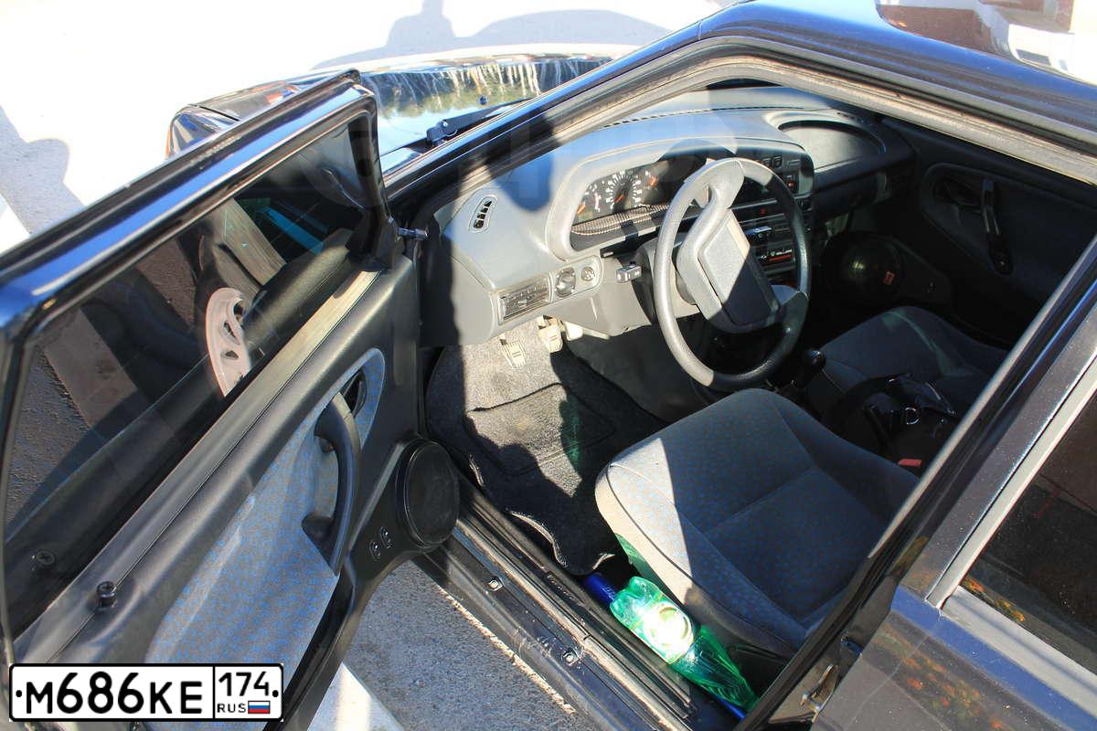 Фото автомобиля LADA 2114 SAMARA, 2005 — госномер Е640РН196. Цвет: ЧЕРНЫЙ