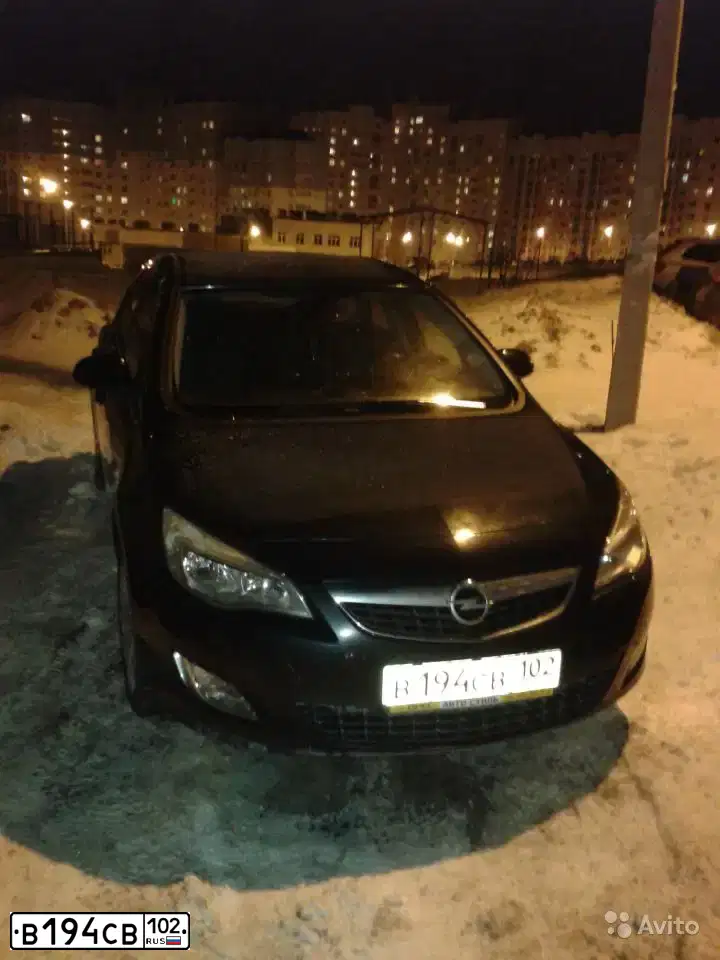 Фото автомобиля OPEL ASTRA, 2010 — госномер Х071УК56. Цвет: ЧЕРНЫЙ
