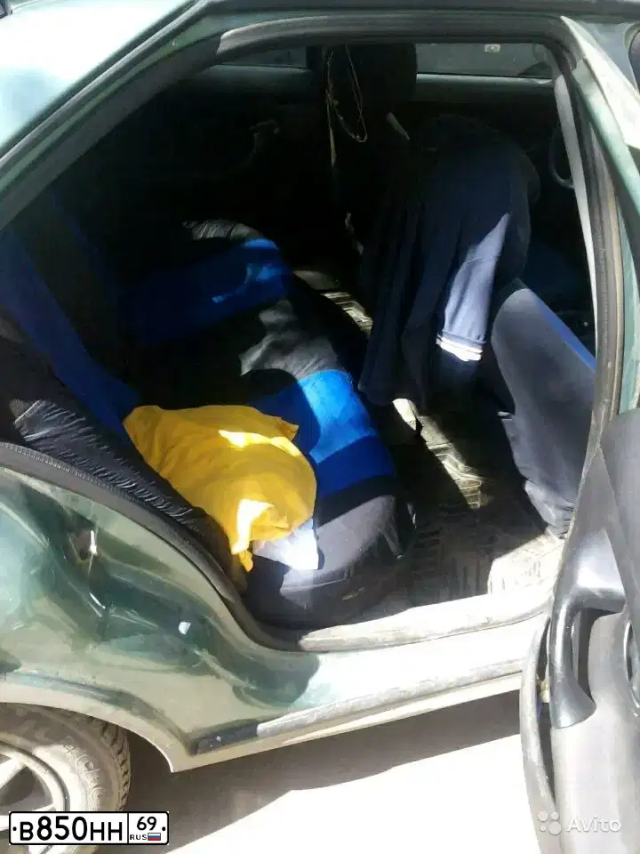 Фото автомобиля PEUGEOT 406, 2000 — госномер В850НН69. Цвет: СВЕТЛО-ЗЕЛЕНЫЙ