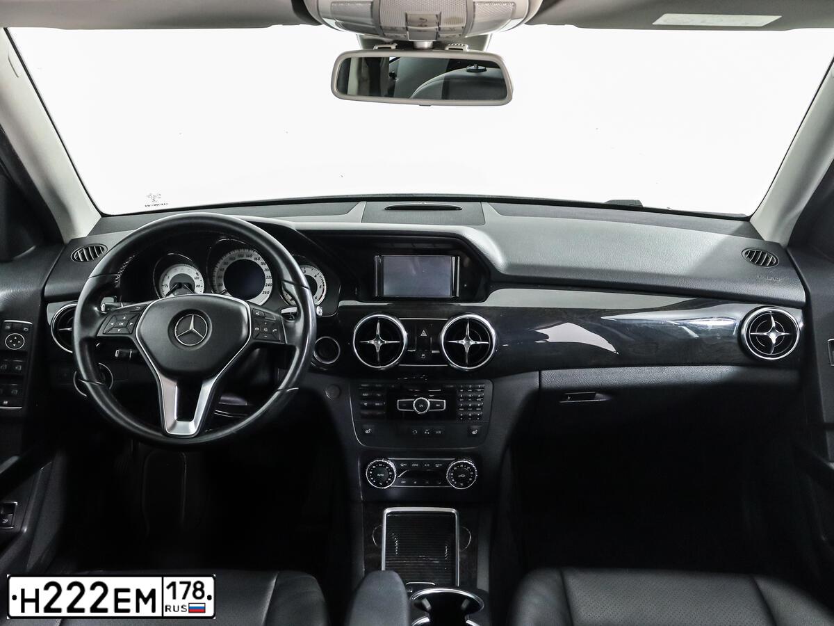 Фото автомобиля MAZDA 3, 2008 — госномер Н222ЕМ178. Цвет: Серый