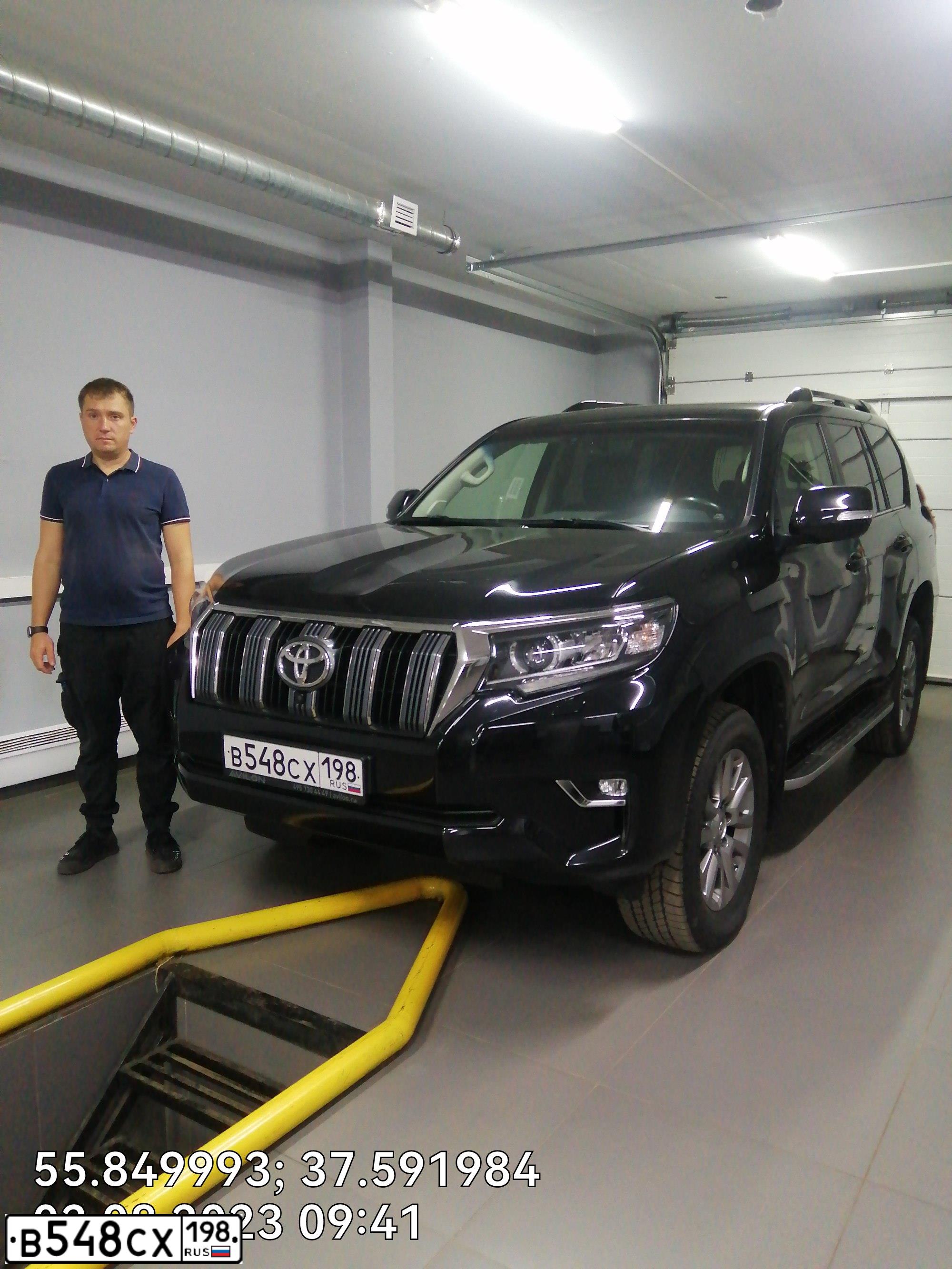Фото автомобиля TOYOTA LAND CRUISER 150, 2019 — госномер В680ОА797. Цвет: ЧЕРНЫЙ