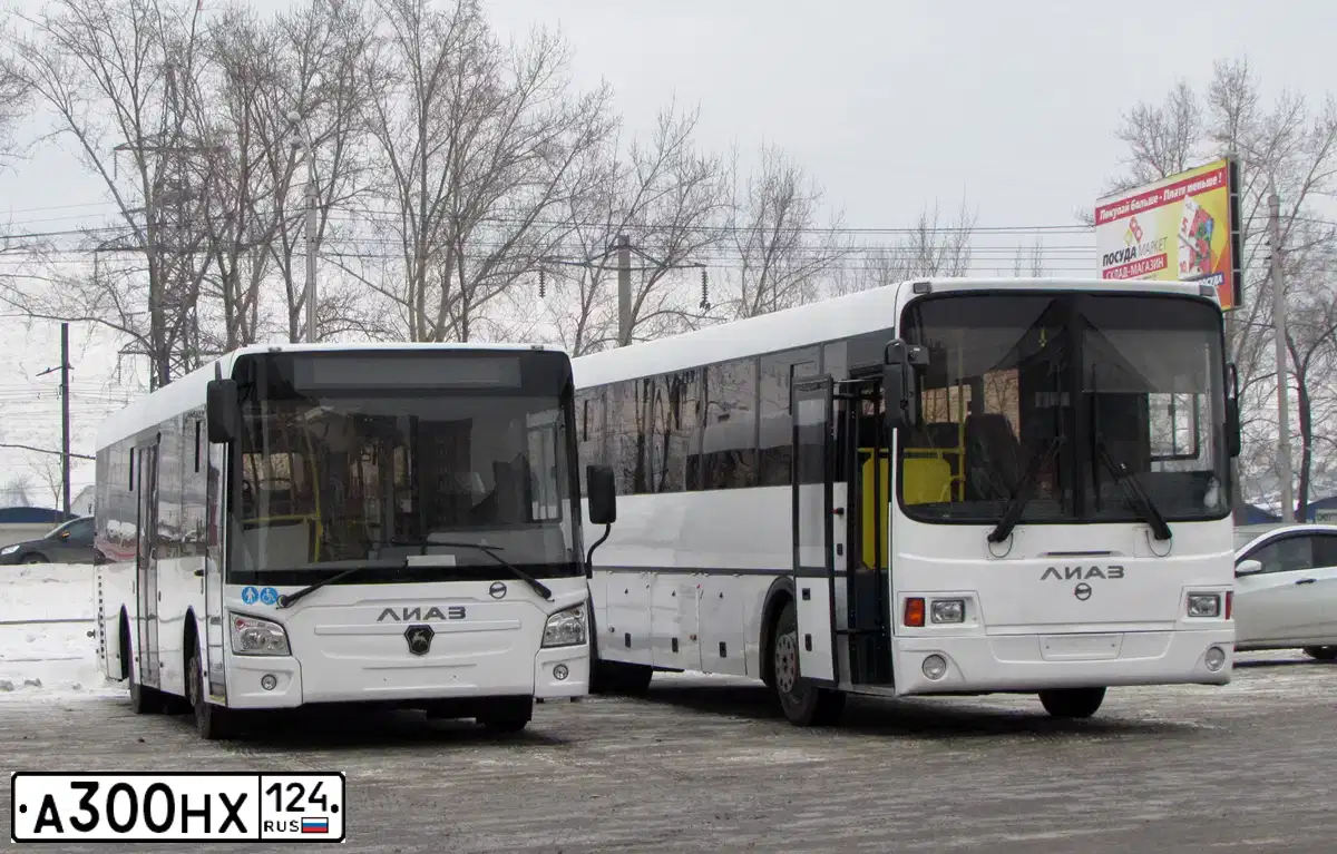 Фото автомобиля LIAZ 4292, 2018 — госномер А300НХ124. Цвет: Белый
