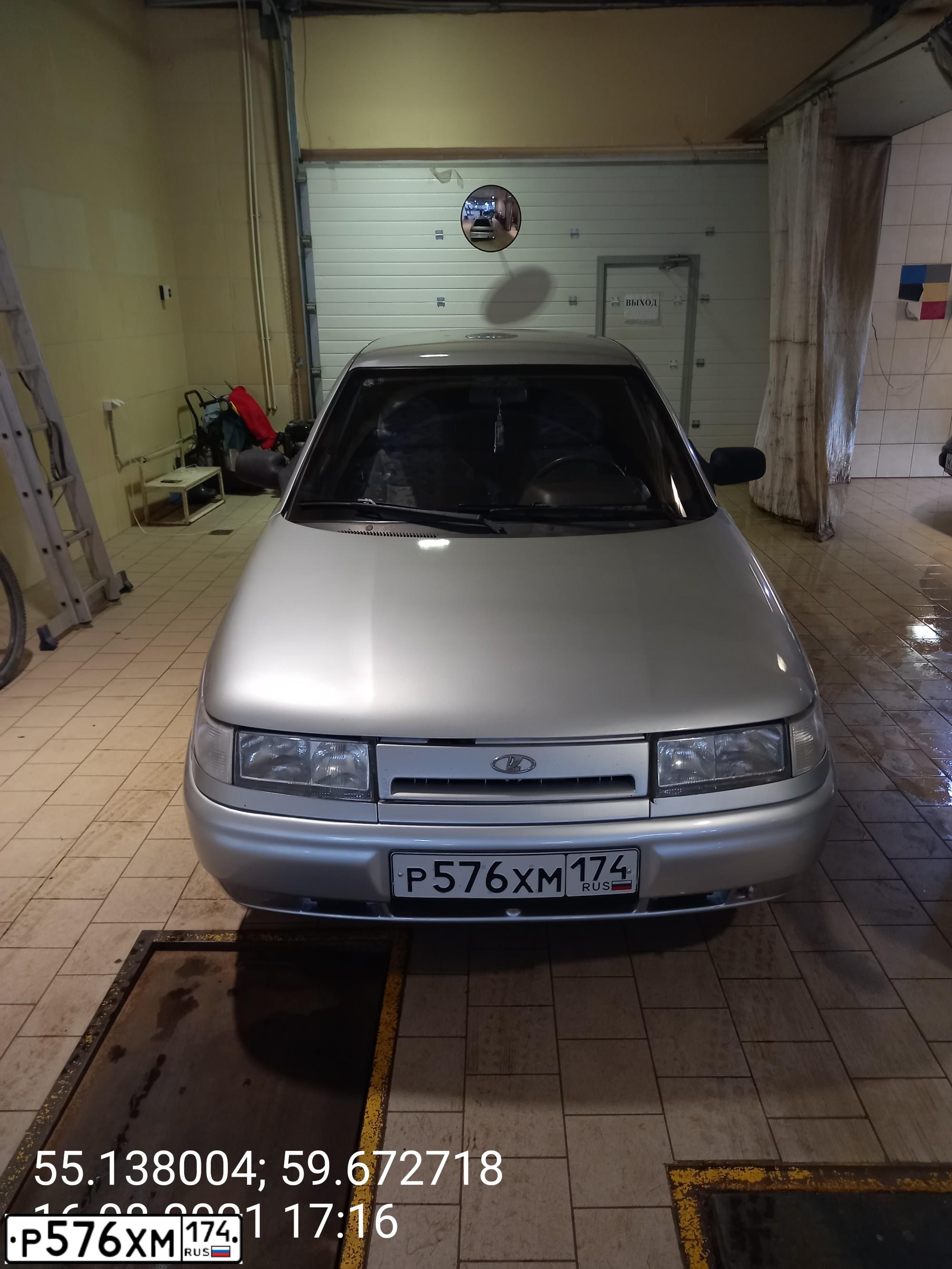 Фото автомобиля LADA 2112, 2006 — госномер Н736АР774. Цвет: СВЕТЛО-СЕРЕБРИСТЫЙ