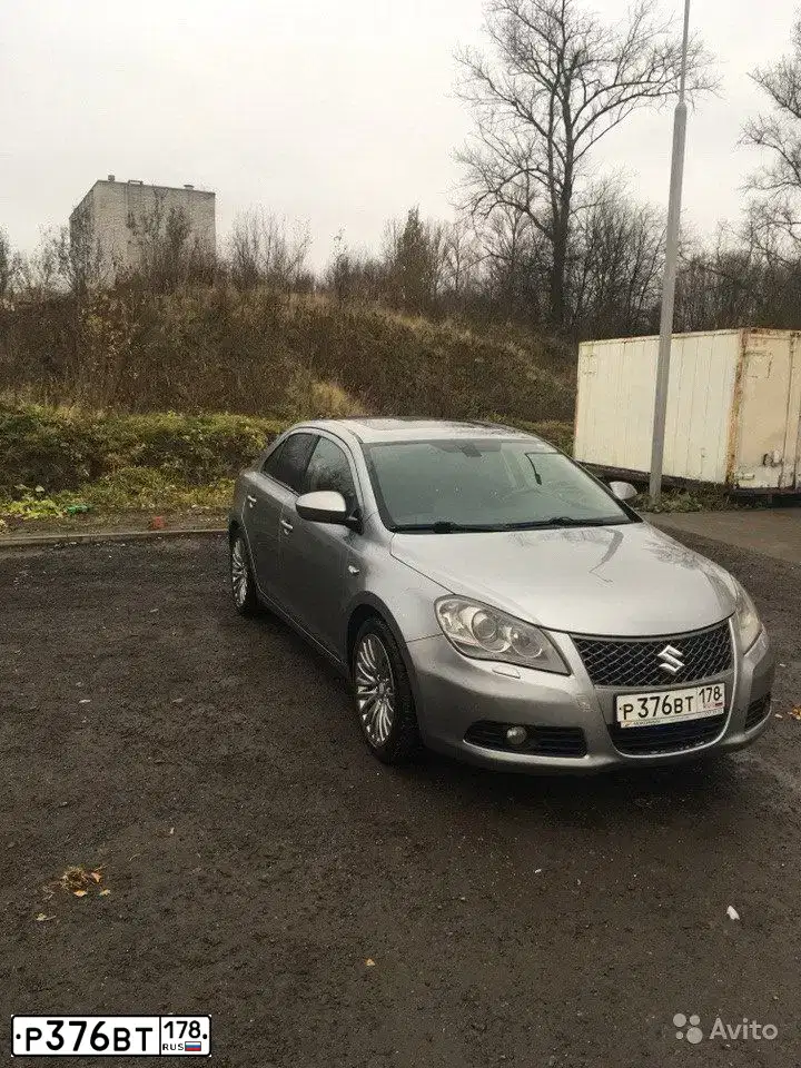 Фото автомобиля SUZUKI KIZASHI, 2010 — госномер Р738ОЕ159